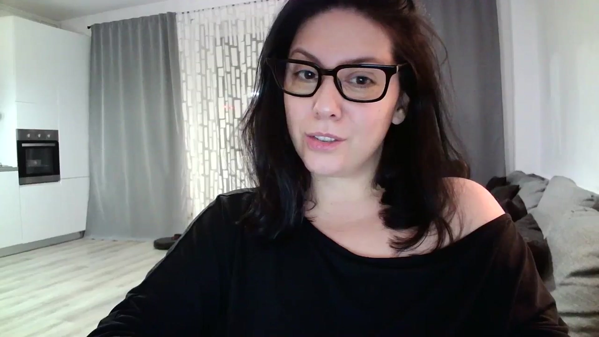 Gallery image thumbnail from SILKYWOMAN's myfreecams stream on, 02/13/2024, 17:12 image 10 of 20