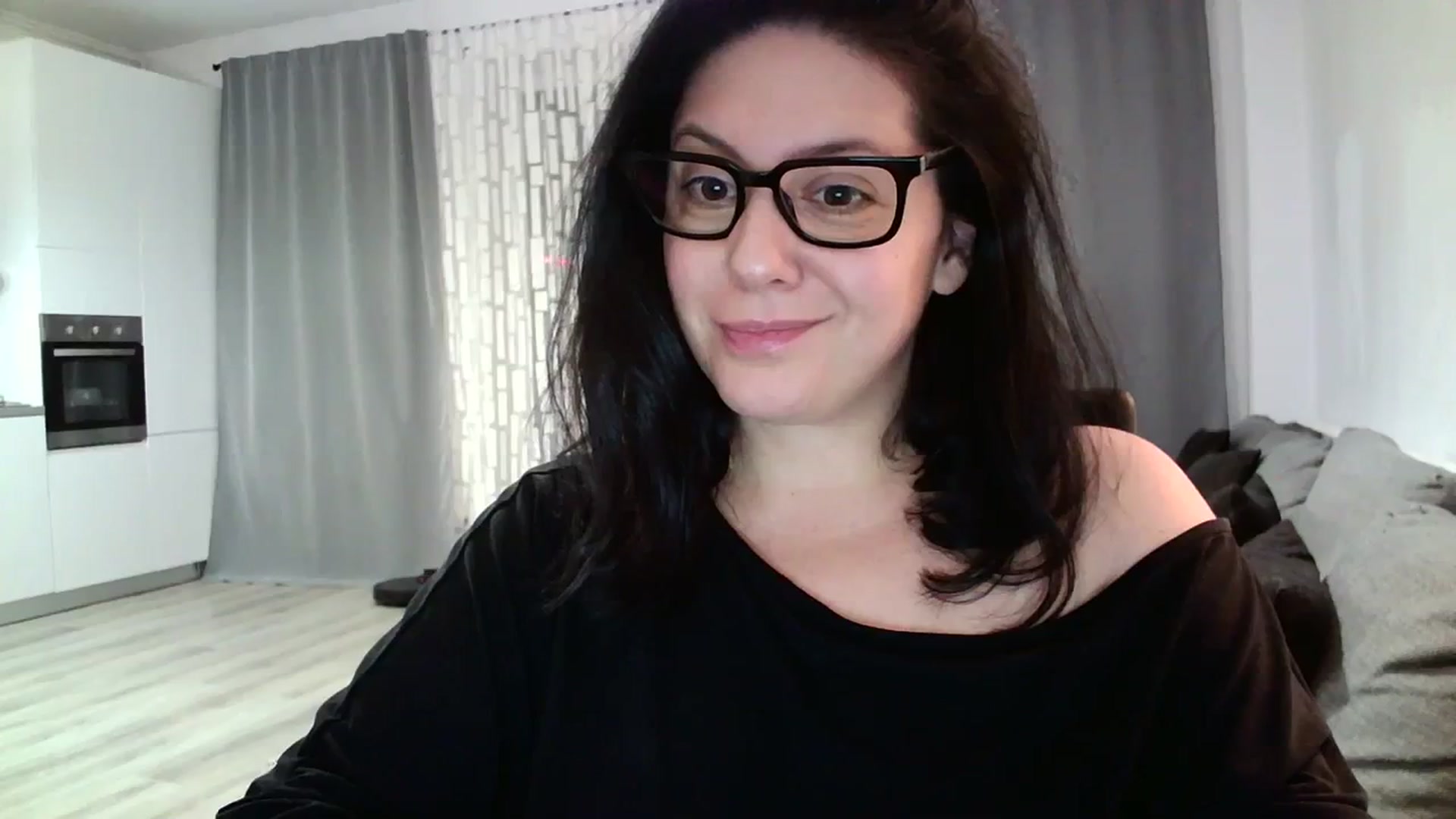 Gallery image thumbnail from SILKYWOMAN's myfreecams stream on, 02/13/2024, 17:12 image 5 of 20