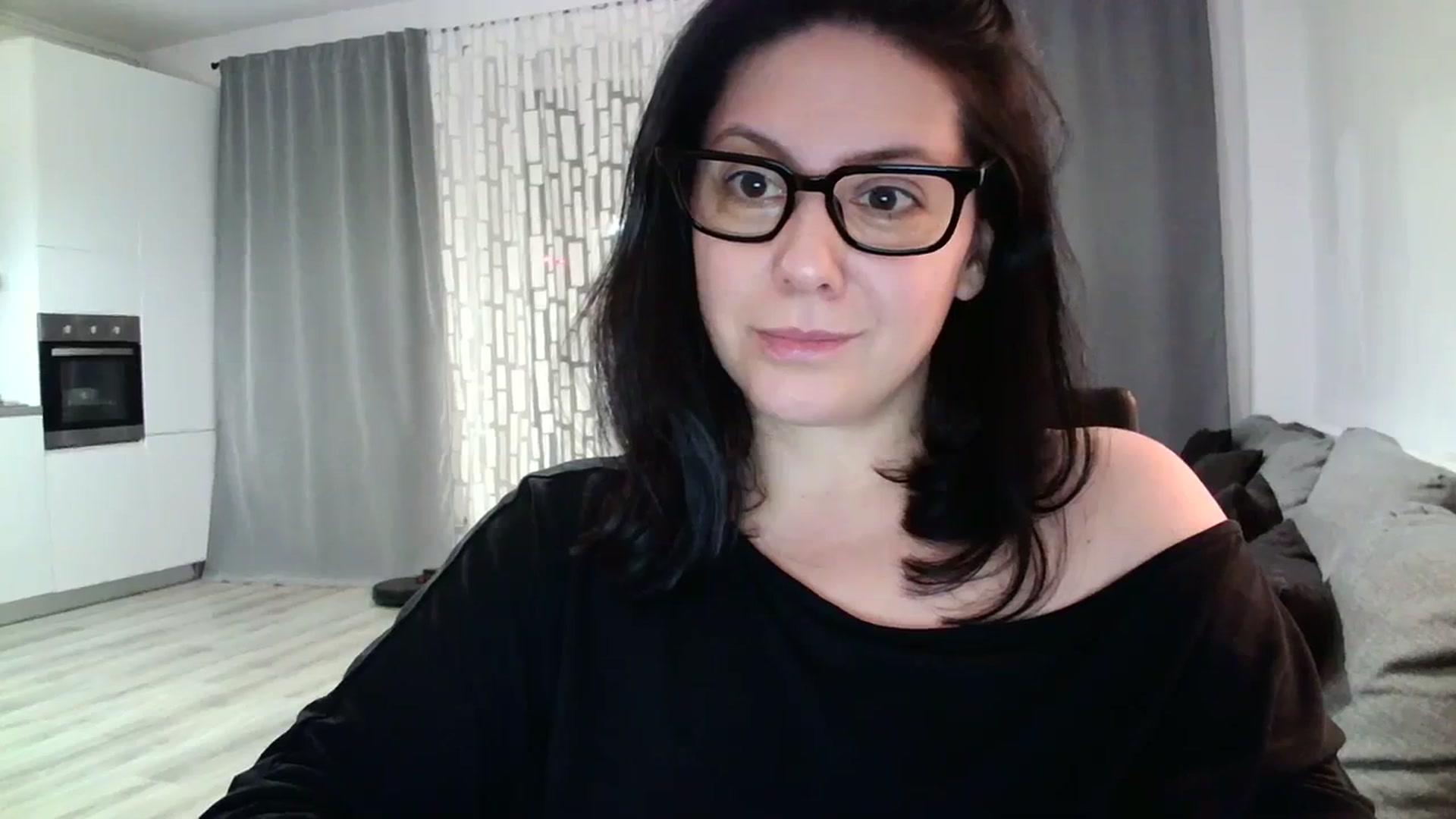 Gallery image thumbnail from SILKYWOMAN's myfreecams stream on, 02/13/2024, 17:12 image 11 of 20