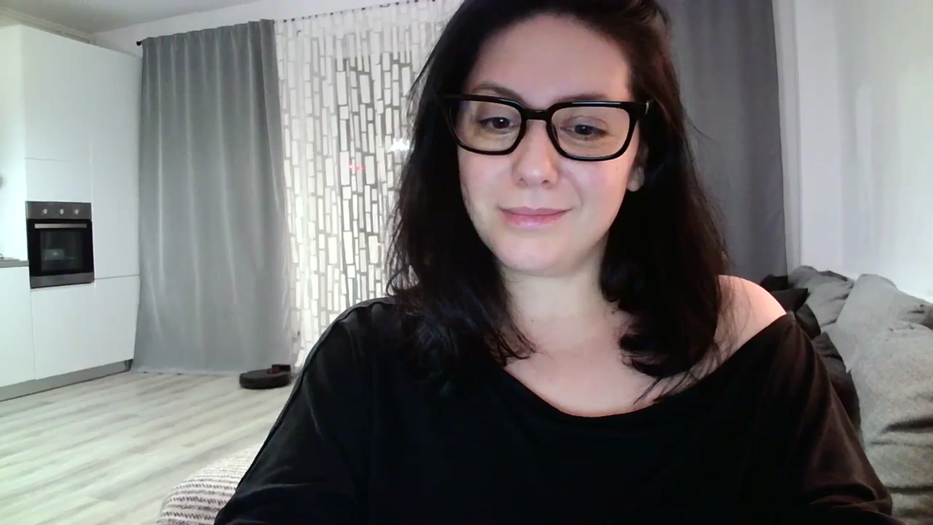 Gallery image thumbnail from SILKYWOMAN's myfreecams stream on, 02/13/2024, 17:12 image 18 of 20
