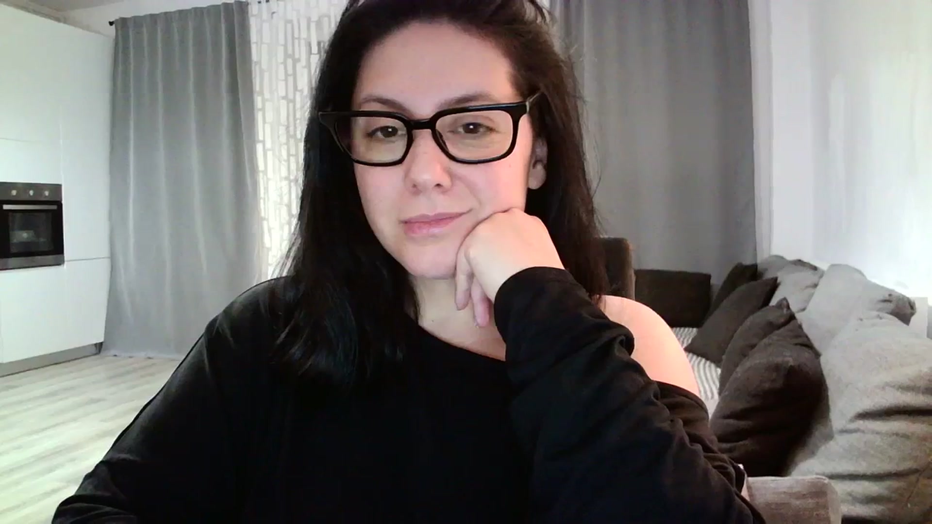 Gallery image thumbnail from SILKYWOMAN's myfreecams stream on, 02/13/2024, 20:17 image 16 of 20