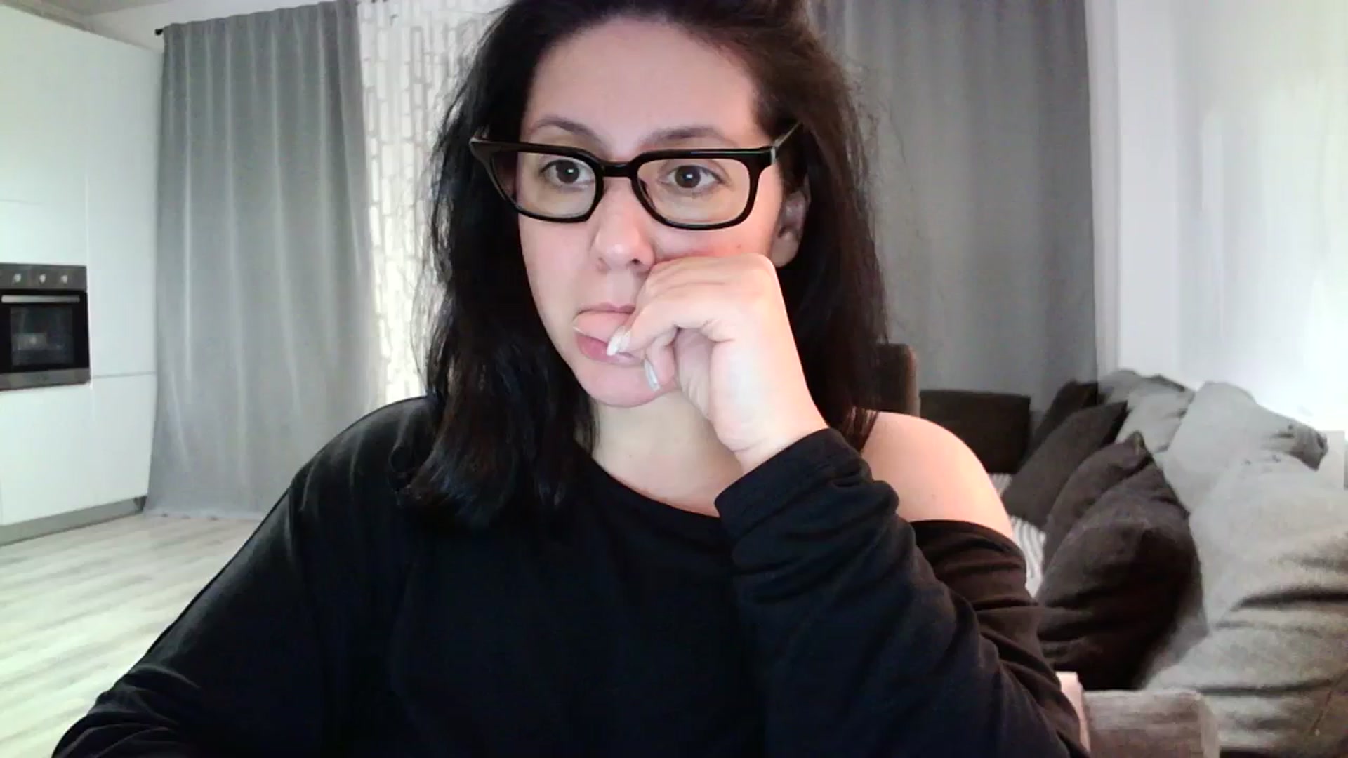 Gallery image thumbnail from SILKYWOMAN's myfreecams stream on, 02/13/2024, 20:17 image 9 of 20