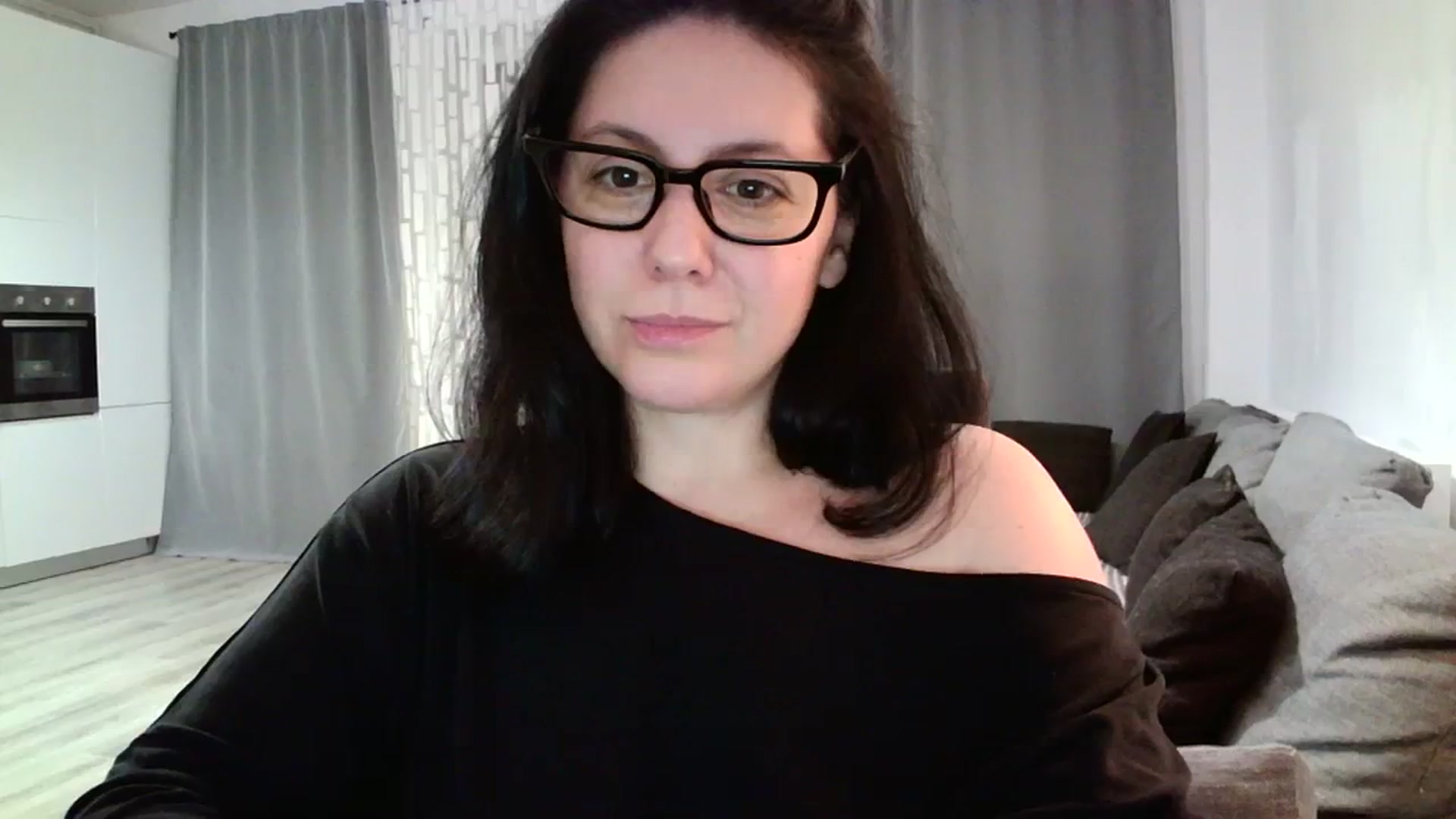 Gallery image thumbnail from SILKYWOMAN's myfreecams stream on, 02/13/2024, 20:17 image 13 of 20