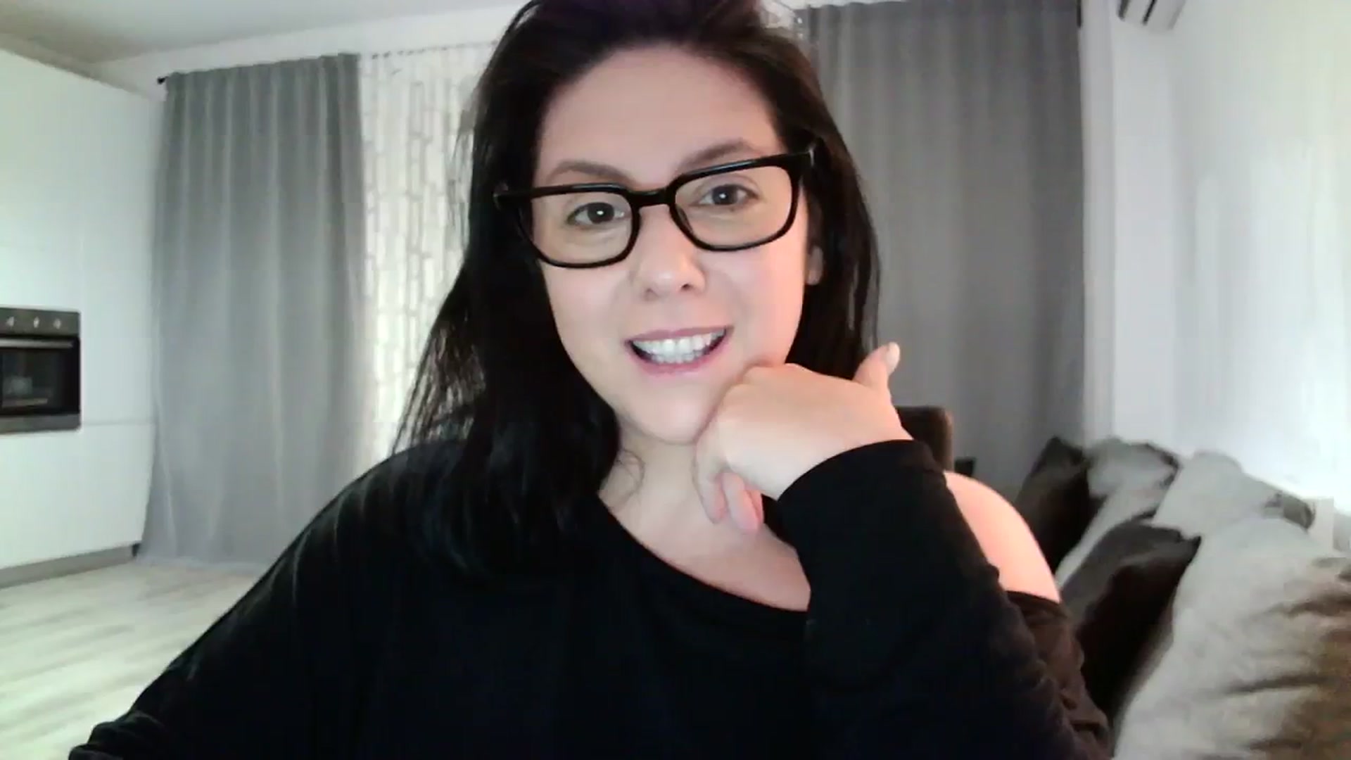 Gallery image thumbnail from SILKYWOMAN's myfreecams stream on, 02/17/2024, 18:16 image 11 of 20