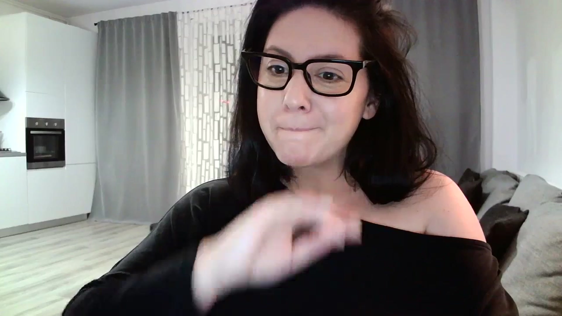 Gallery image thumbnail from SILKYWOMAN's myfreecams stream on, 02/17/2024, 18:16 image 4 of 20