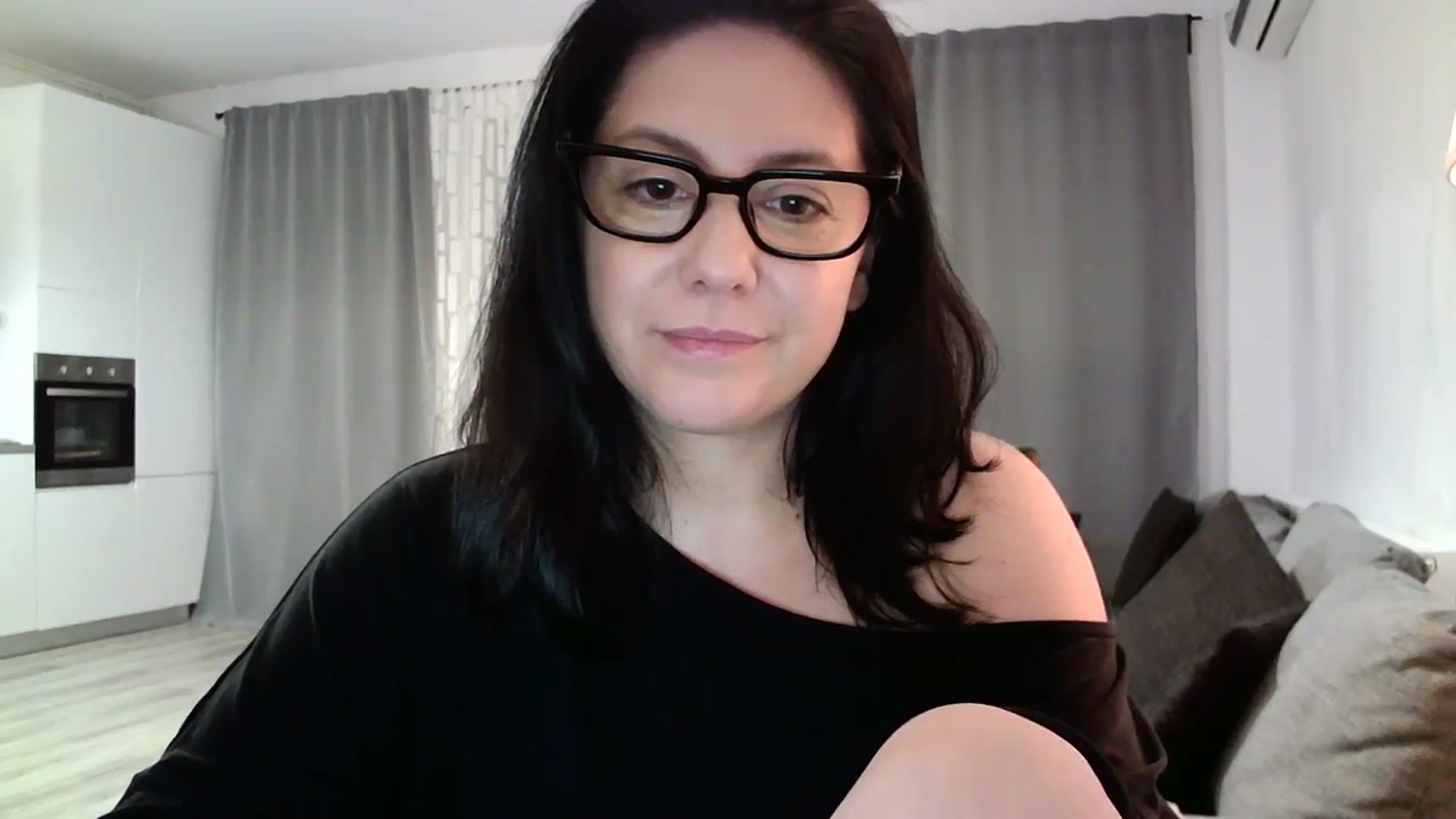 Gallery image thumbnail from SILKYWOMAN's myfreecams stream on, 02/17/2024, 20:45 image 20 of 20