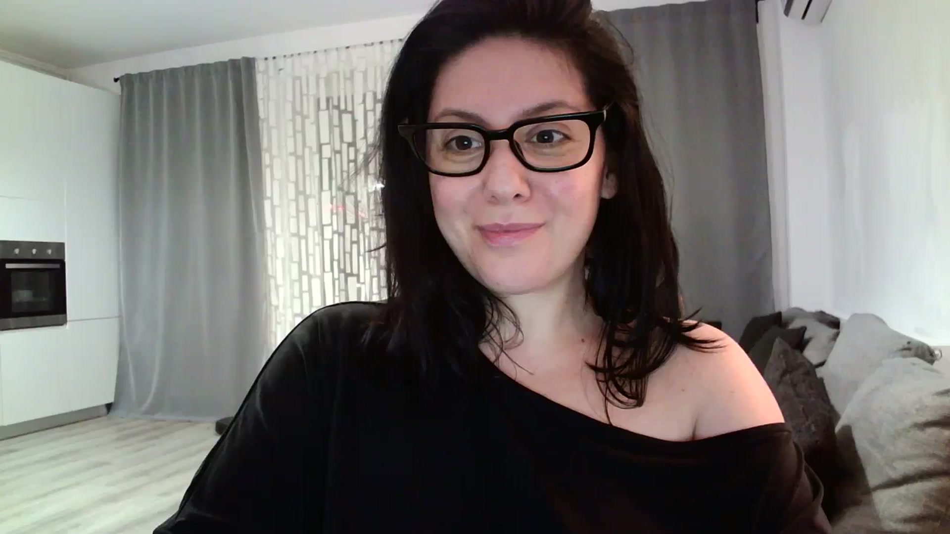 Gallery image thumbnail from SILKYWOMAN's myfreecams stream on, 02/19/2024, 18:57 image 19 of 20