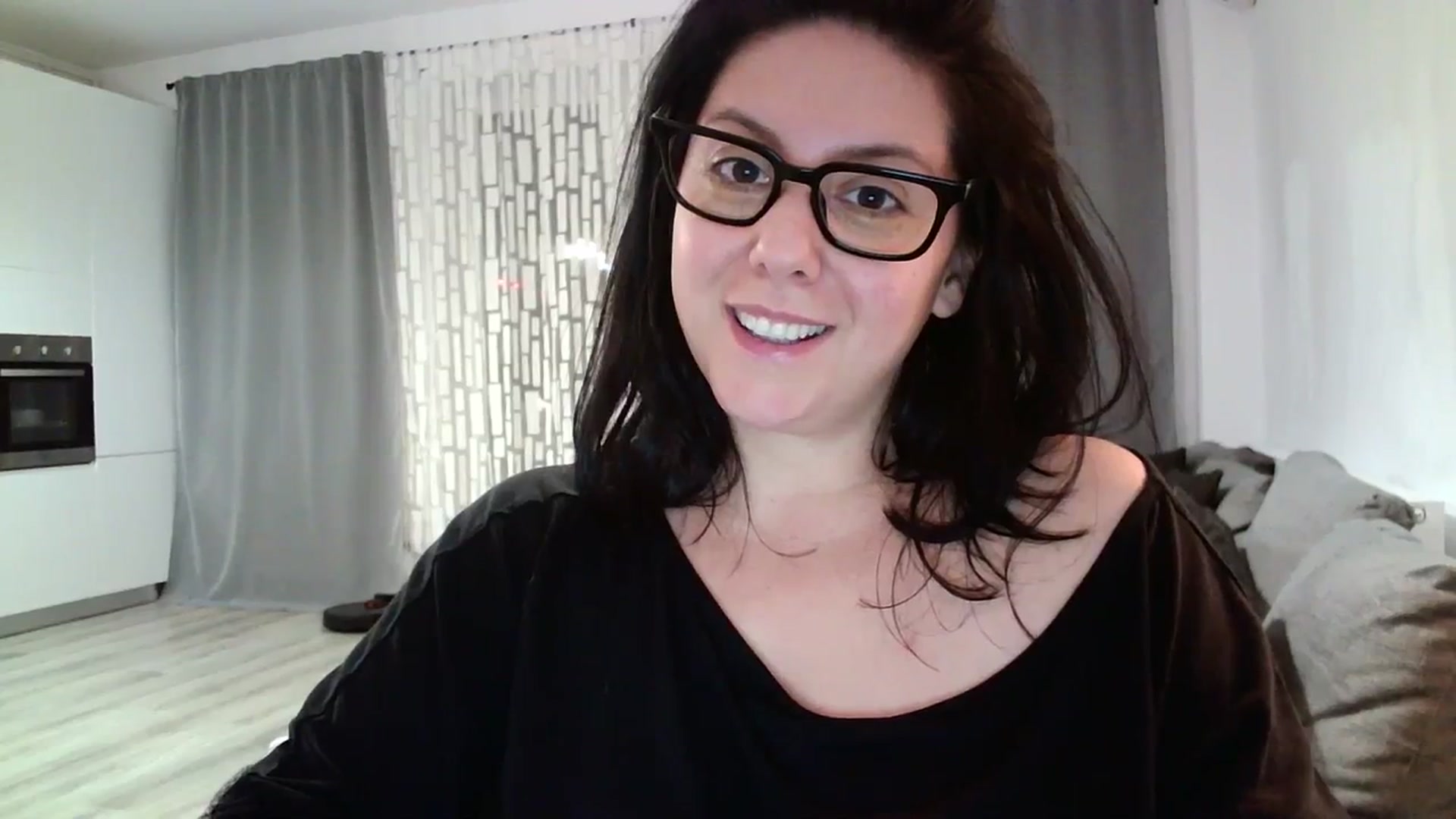 Gallery image thumbnail from SILKYWOMAN's myfreecams stream on, 02/19/2024, 18:57 image 13 of 20