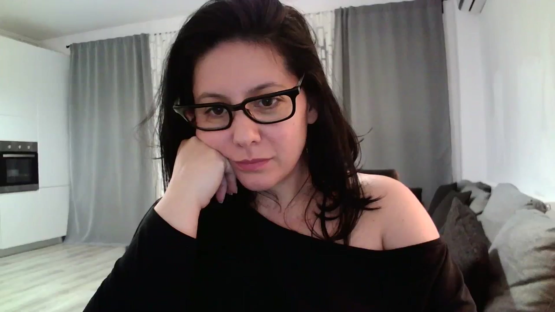 Gallery image thumbnail from SILKYWOMAN's myfreecams stream on, 02/19/2024, 18:57 image 20 of 20