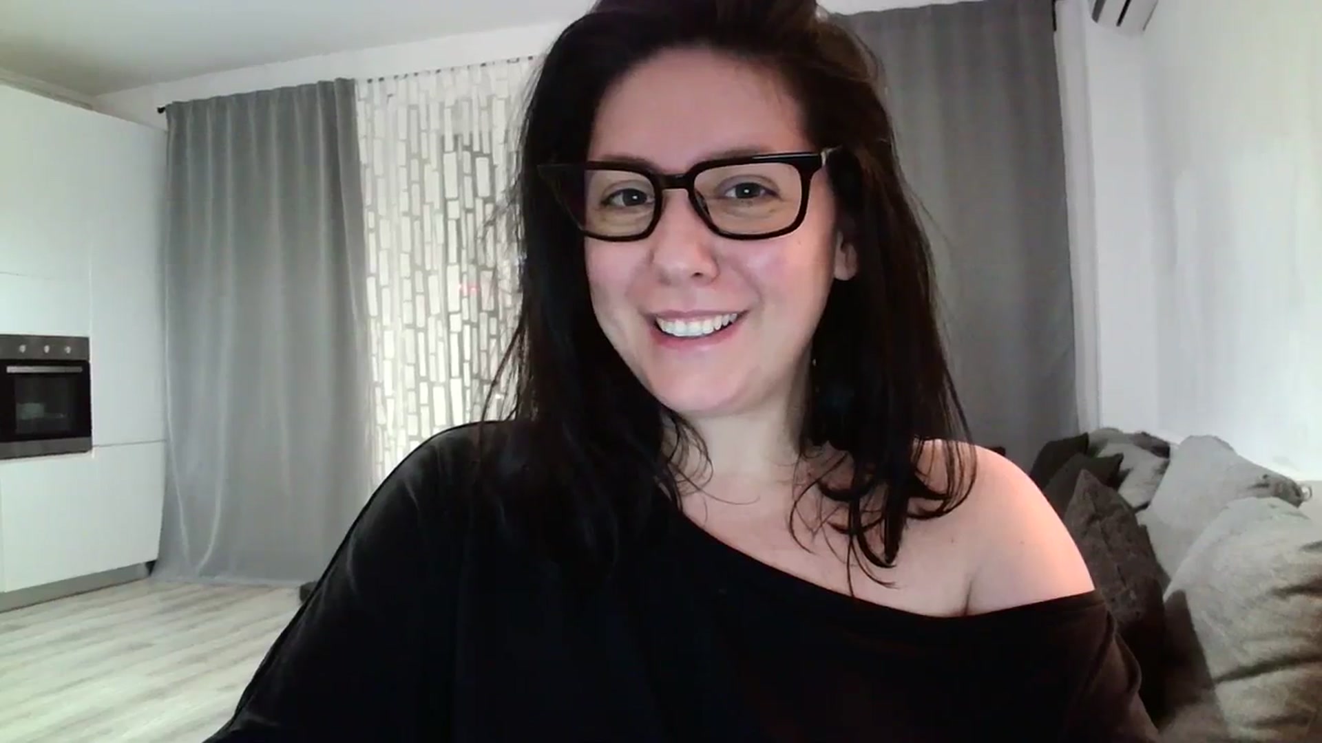 Gallery image thumbnail from SILKYWOMAN's myfreecams stream on, 02/19/2024, 18:57 image 18 of 20