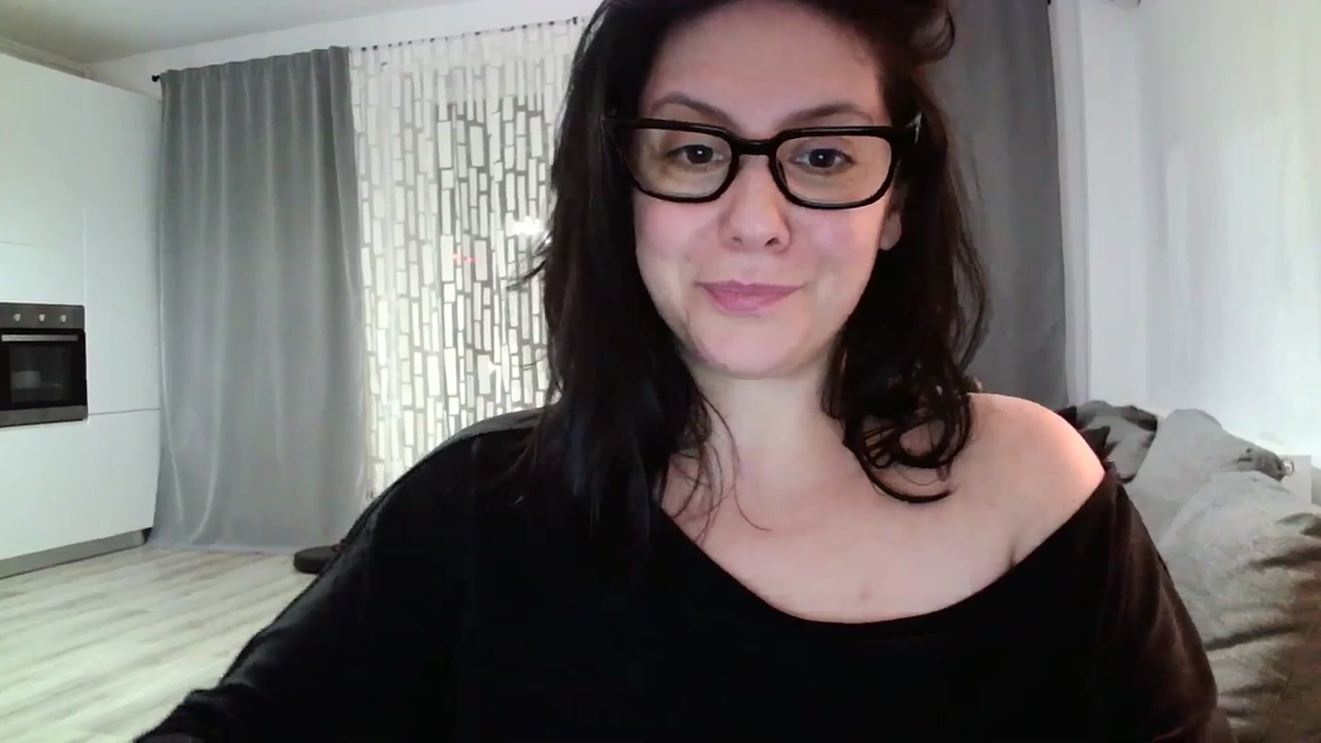 Gallery image thumbnail from SILKYWOMAN's myfreecams stream on, 02/19/2024, 18:57 image 12 of 20