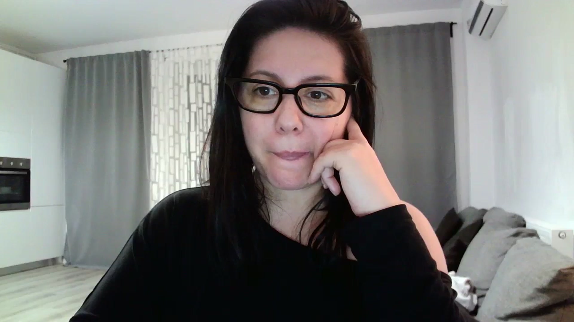 Gallery image thumbnail from SILKYWOMAN's myfreecams stream on, 02/29/2024, 20:12 image 10 of 20