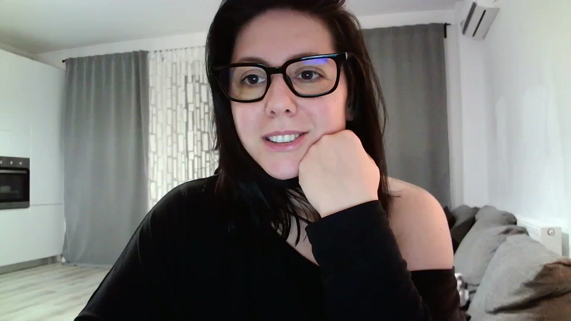 Gallery image thumbnail from SILKYWOMAN's myfreecams stream on, 02/29/2024, 20:12 image 8 of 20
