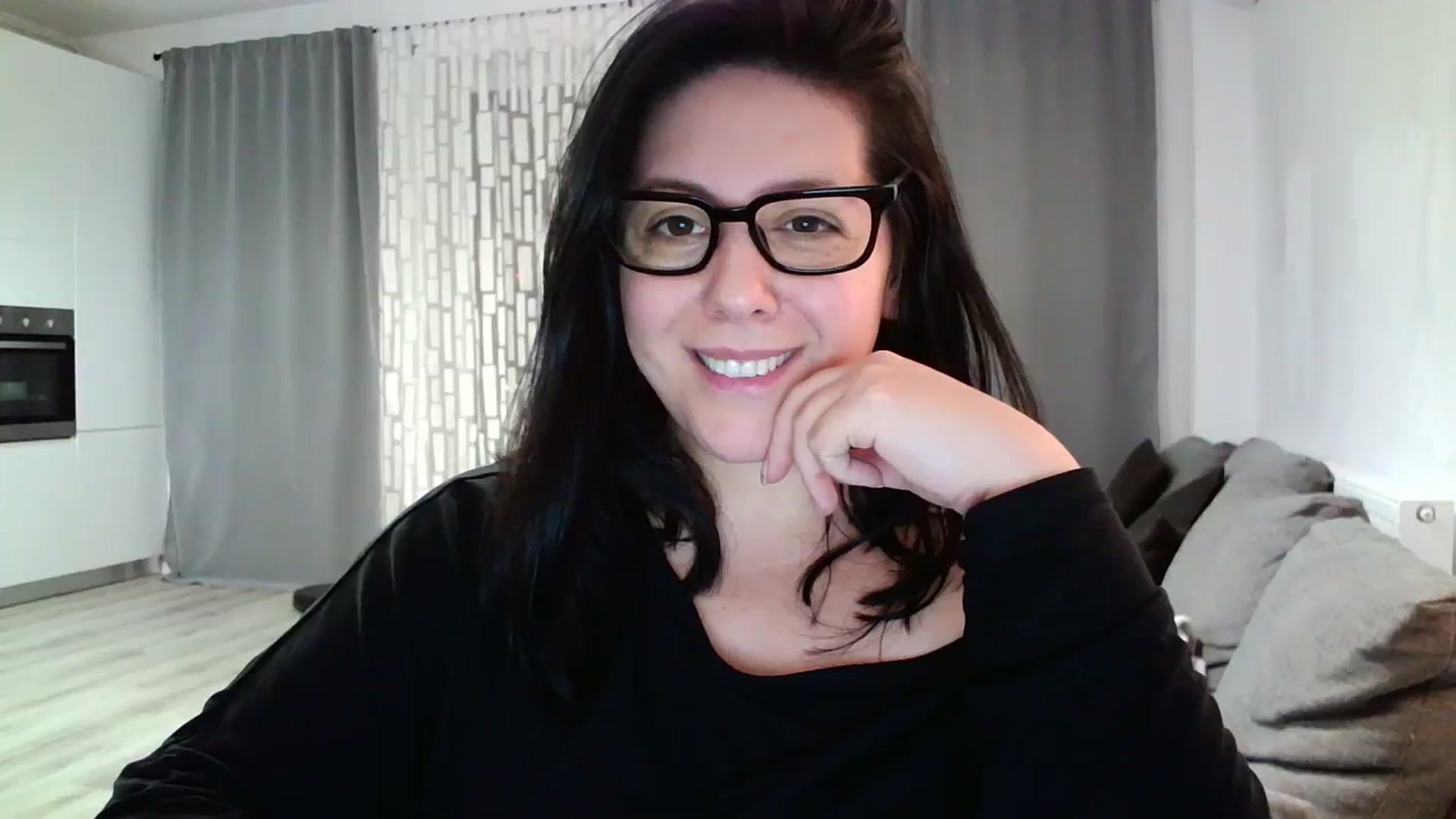 Gallery image thumbnail from SILKYWOMAN's myfreecams stream on, 02/29/2024, 20:12 image 16 of 20