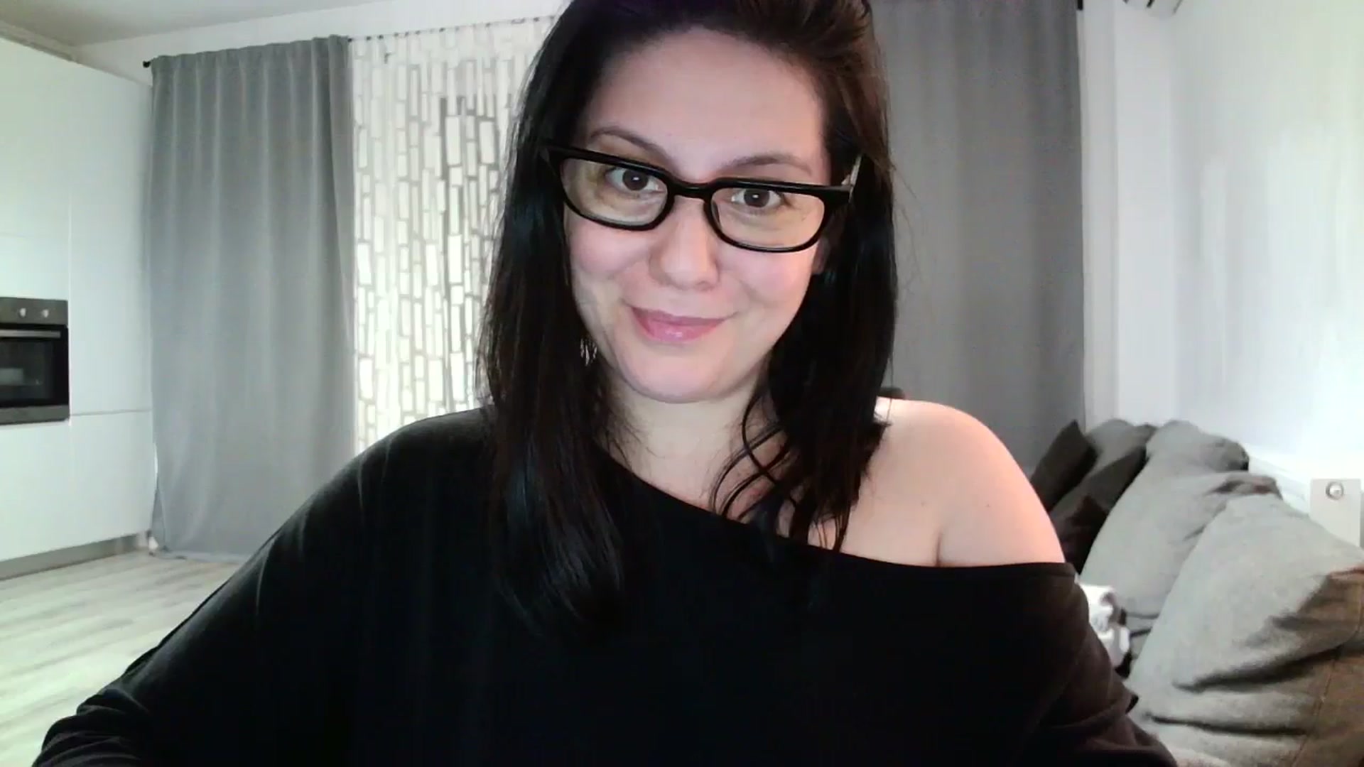 Gallery image thumbnail from SILKYWOMAN's myfreecams stream on, 02/29/2024, 20:12 image 12 of 20