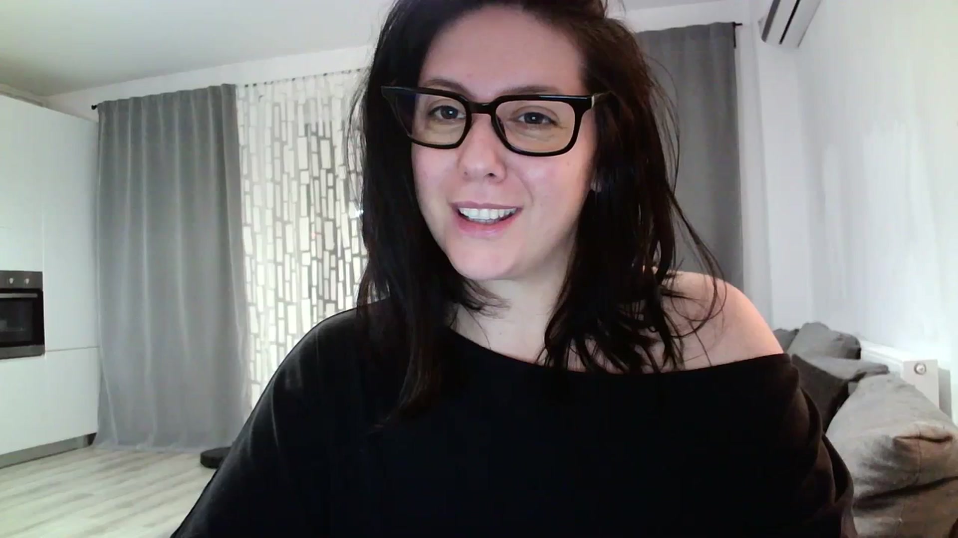 Gallery image thumbnail from SILKYWOMAN's myfreecams stream on, 03/11/2024, 22:19 image 11 of 20