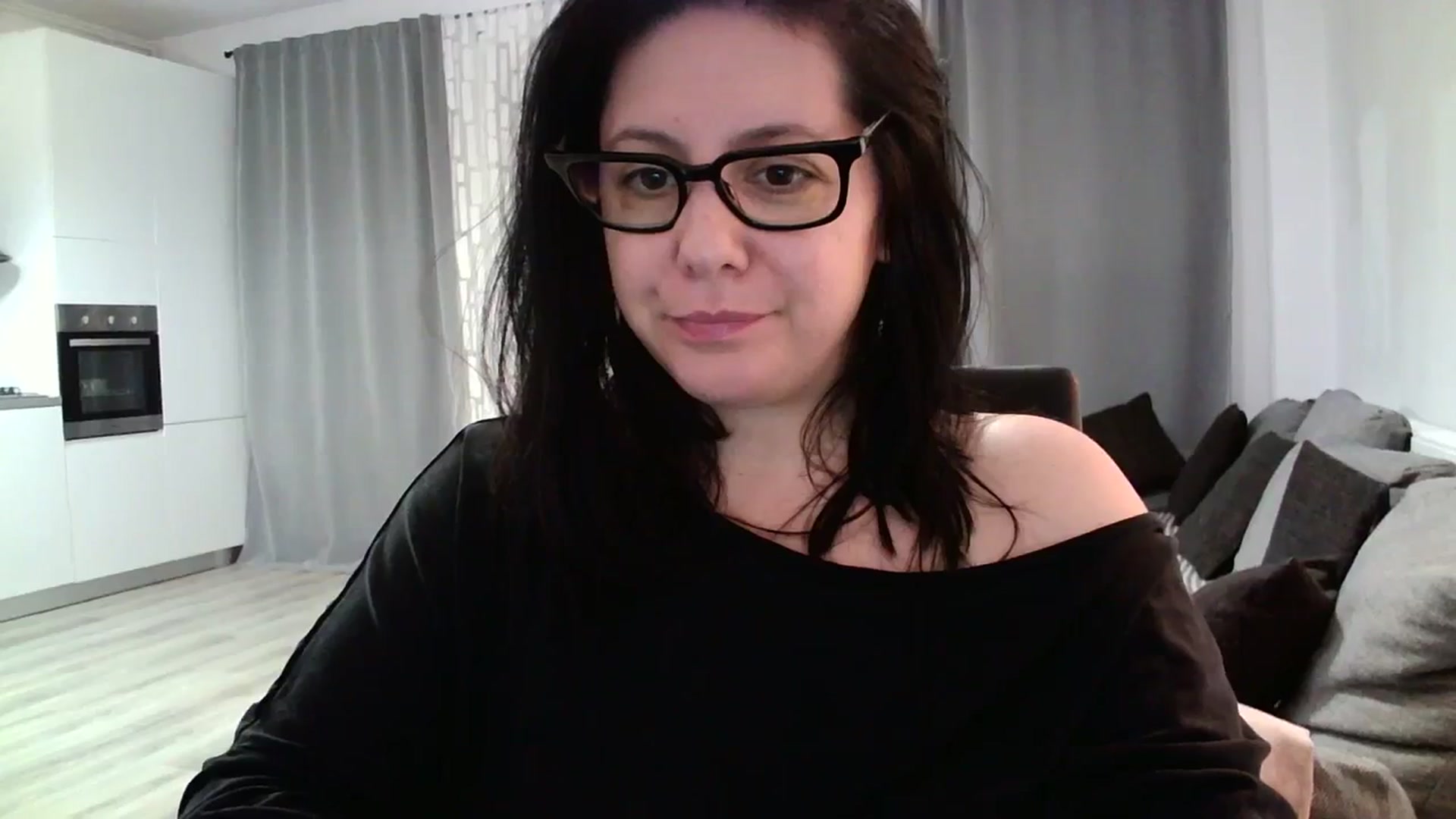 Gallery image thumbnail from SILKYWOMAN's myfreecams stream on, 03/11/2024, 22:19 image 3 of 20