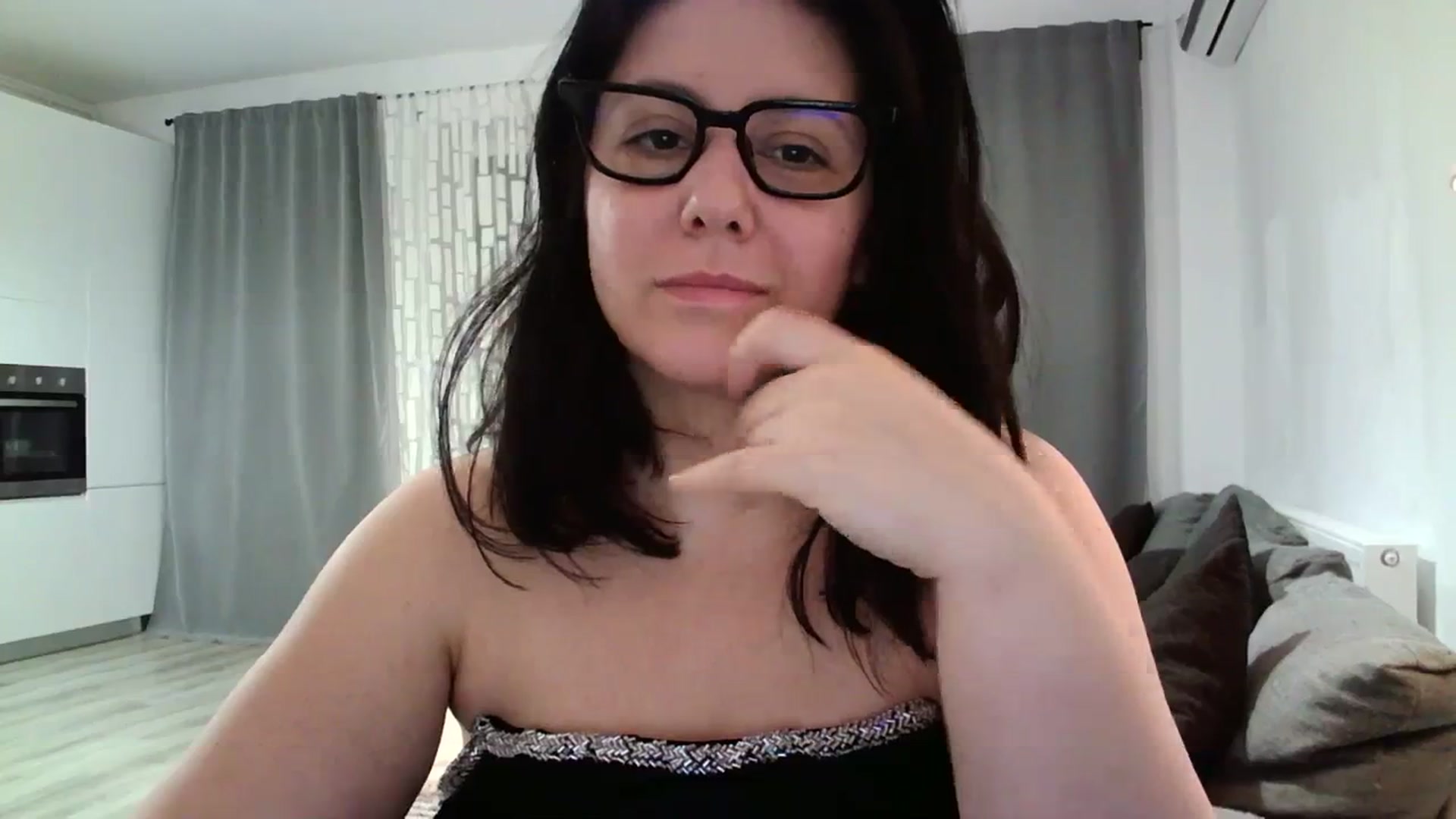 Gallery image thumbnail from SILKYWOMAN's myfreecams stream on, 03/16/2024, 17:39 image 20 of 20