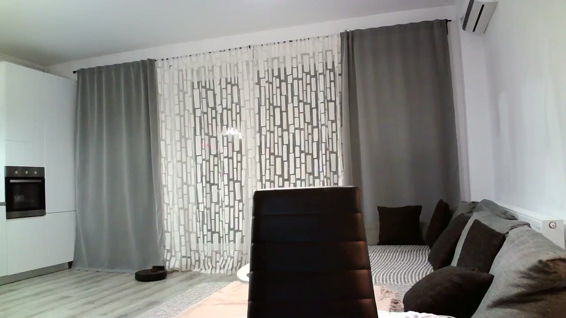 Gallery image thumbnail from SILKYWOMAN's myfreecams stream on, 03/17/2024, 17:53 image 20 of 20