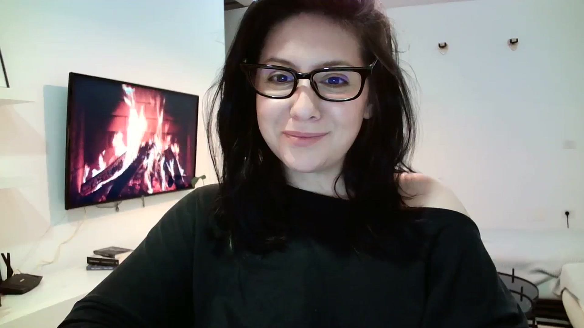 Gallery image thumbnail from SILKYWOMAN's myfreecams stream on, 03/18/2024, 18:01 image 16 of 20