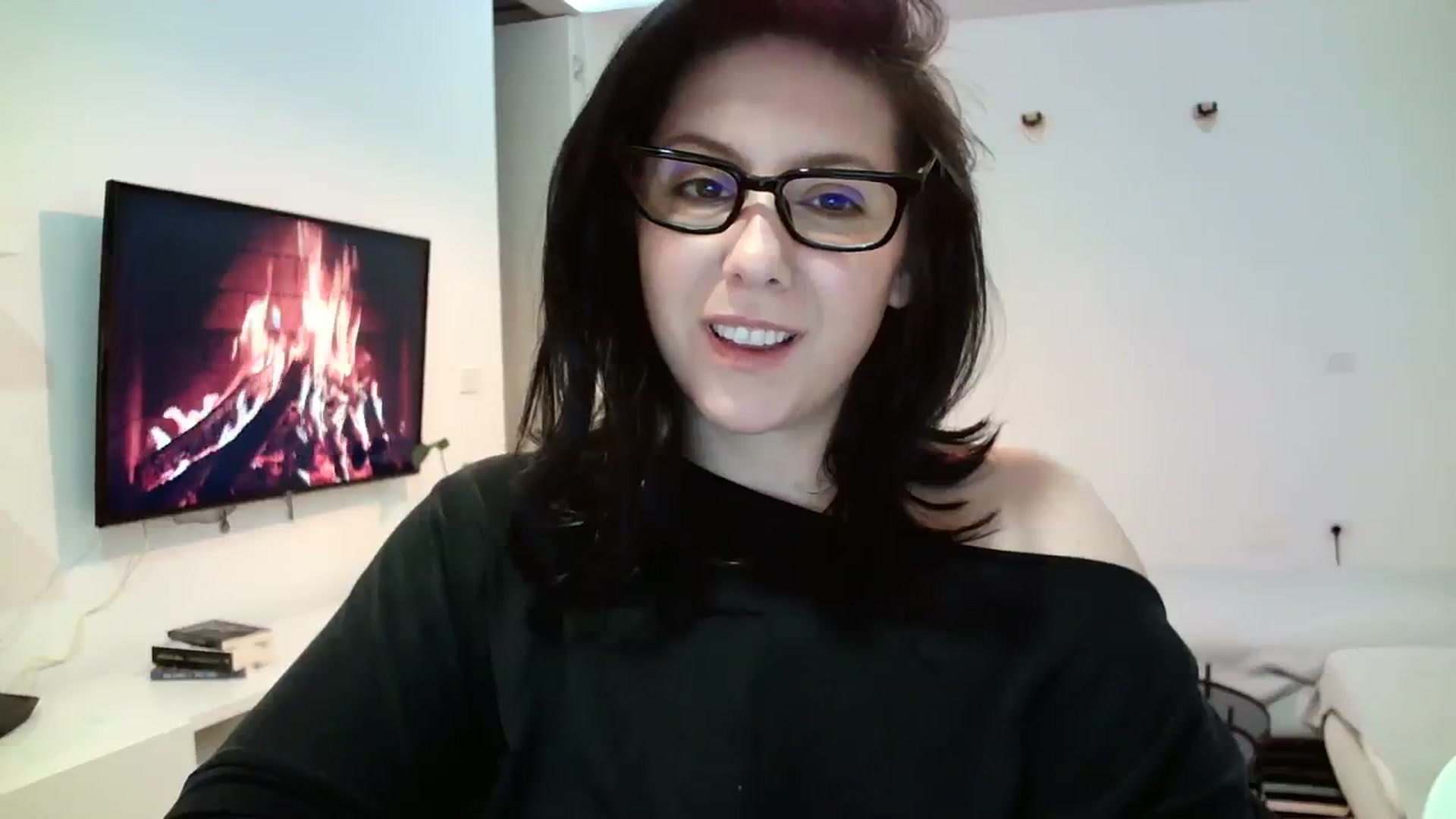 Gallery image thumbnail from SILKYWOMAN's myfreecams stream on, 03/18/2024, 18:01 image 19 of 20