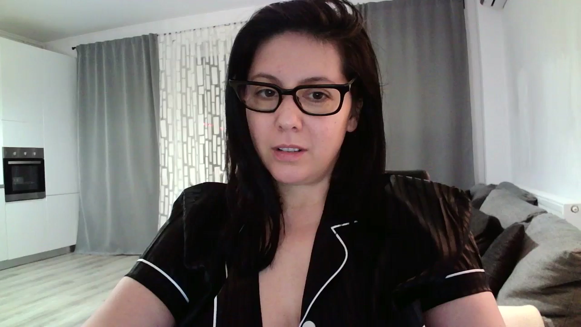 Gallery image thumbnail from SILKYWOMAN's myfreecams stream on, 03/20/2024, 19:58 image 1 of 20
