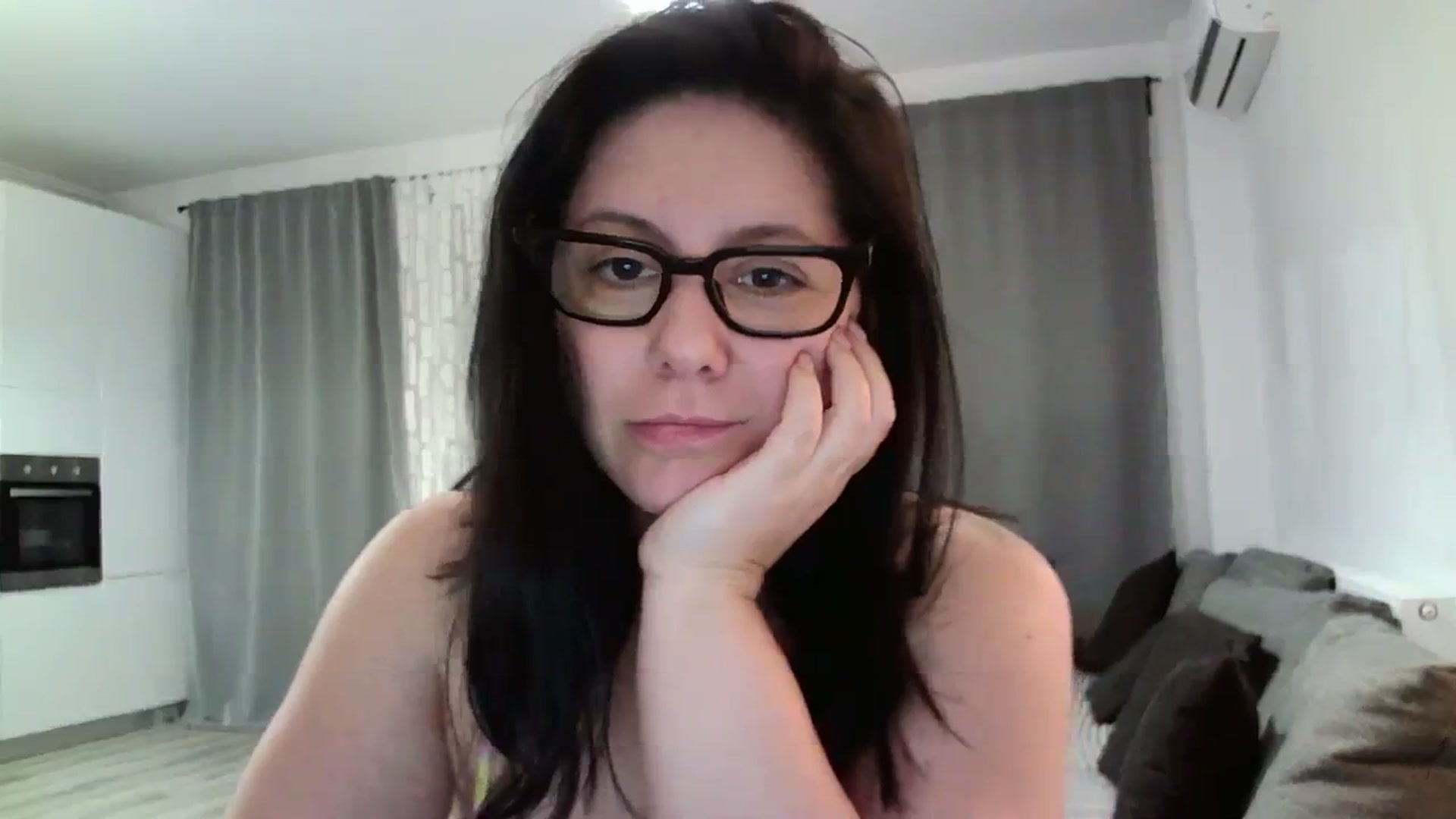 Gallery image thumbnail from SILKYWOMAN's myfreecams stream on, 03/22/2024, 17:22 image 17 of 20