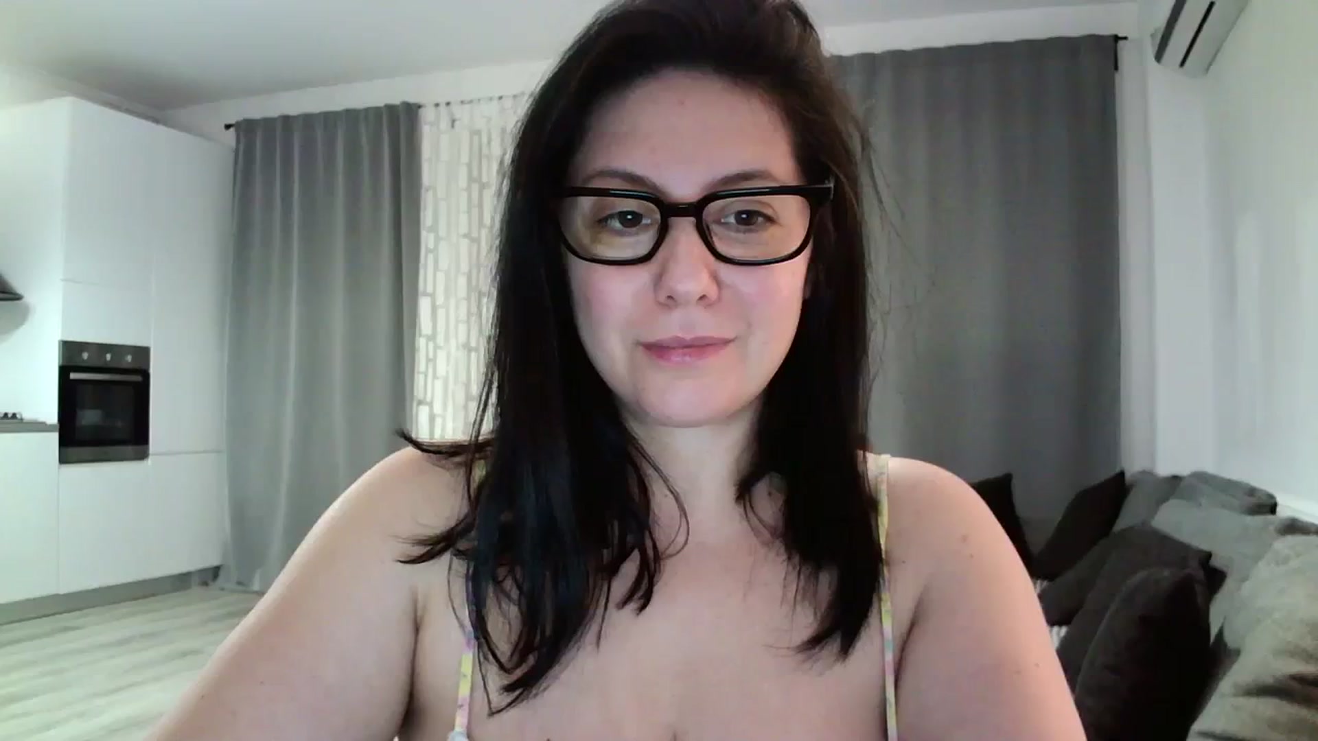 Gallery image thumbnail from SILKYWOMAN's myfreecams stream on, 03/22/2024, 19:47 image 1 of 20