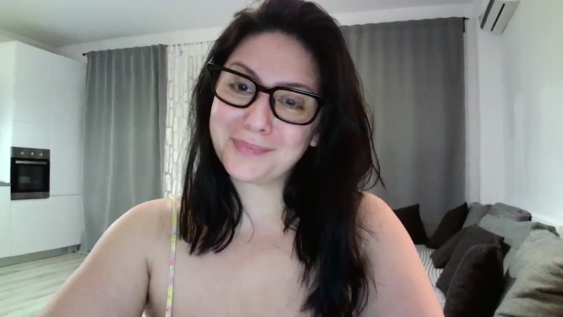 Gallery image thumbnail from SILKYWOMAN's myfreecams stream on, 03/22/2024, 19:47 image 5 of 20
