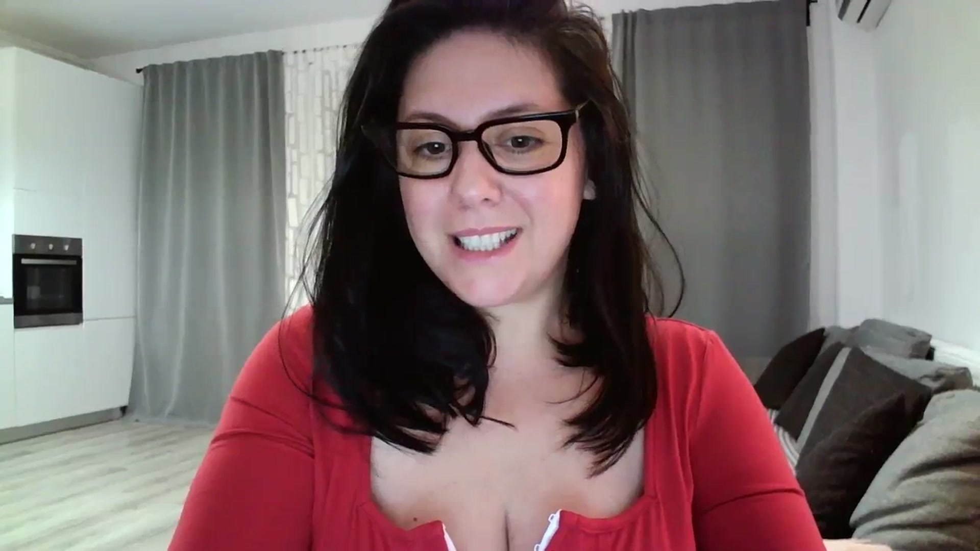 Gallery image thumbnail from SILKYWOMAN's myfreecams stream on, 04/07/2024, 19:34 image 9 of 20