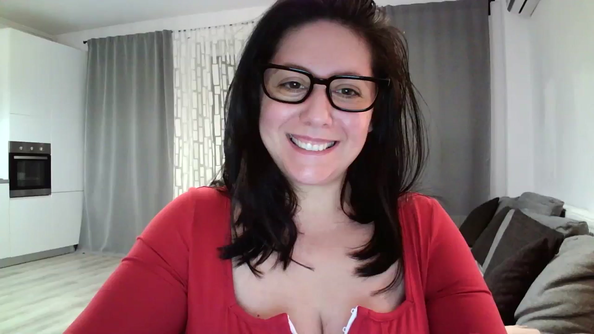 Gallery image thumbnail from SILKYWOMAN's myfreecams stream on, 04/07/2024, 19:34 image 16 of 20