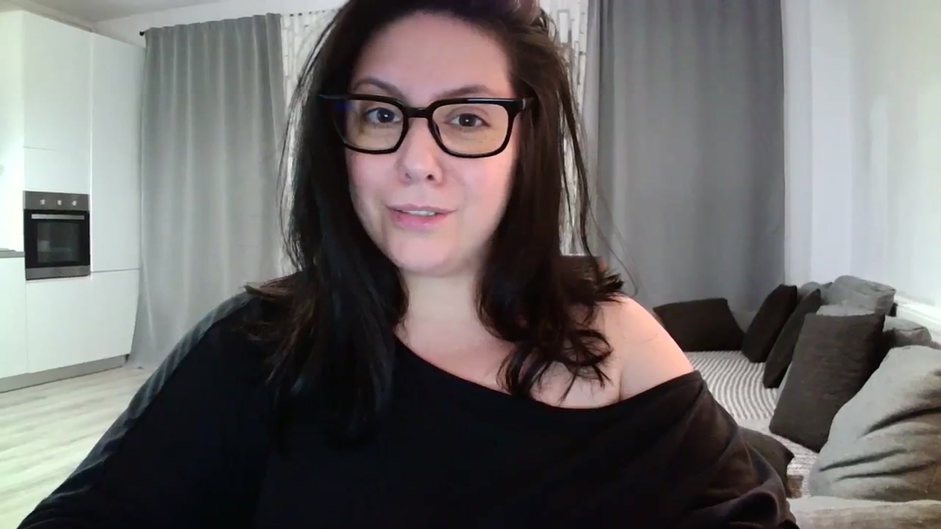 Gallery image thumbnail from SILKYWOMAN's myfreecams stream on, 04/09/2024, 20:06 image 8 of 20