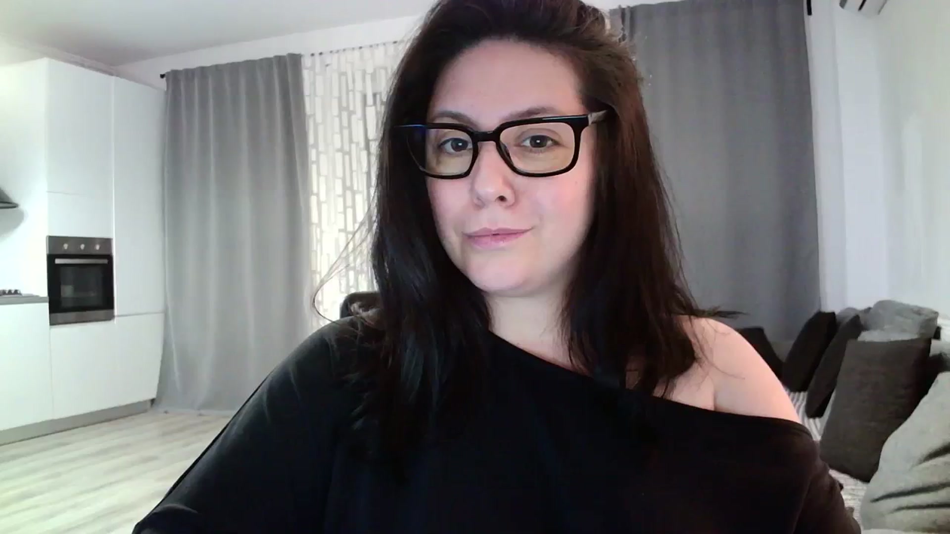 Gallery image thumbnail from SILKYWOMAN's myfreecams stream on, 04/09/2024, 20:06 image 17 of 20