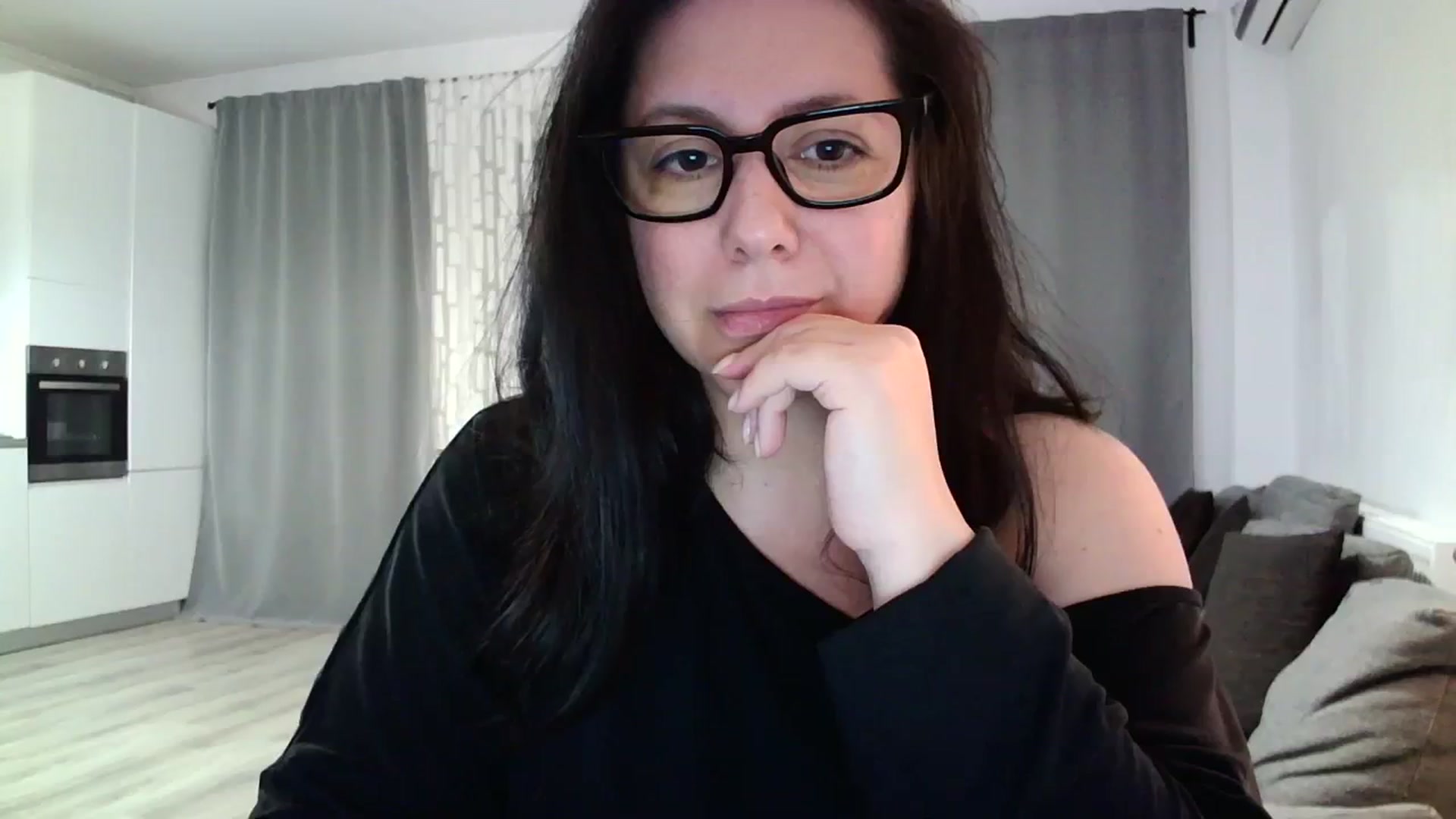 Gallery image thumbnail from SILKYWOMAN's myfreecams stream on, 04/09/2024, 20:06 image 13 of 20