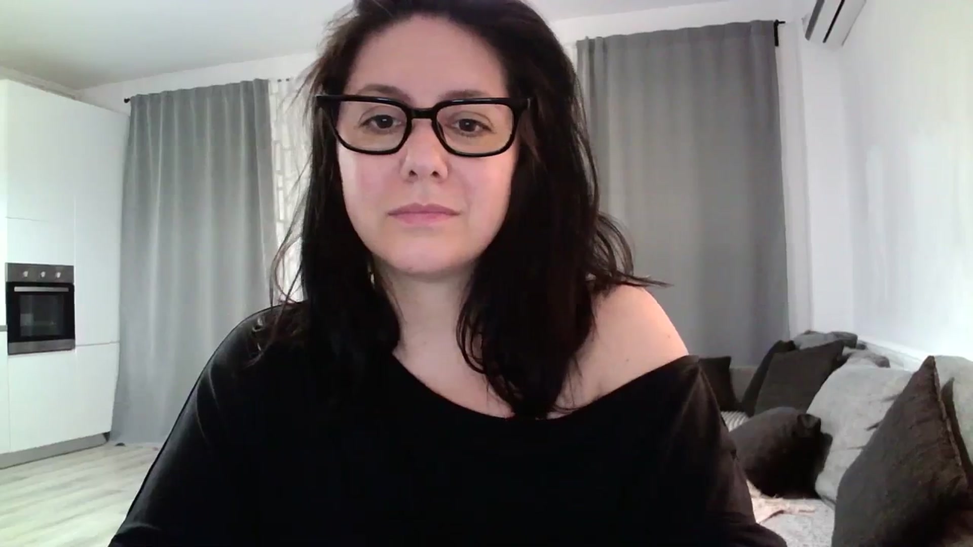 Gallery image thumbnail from SILKYWOMAN's myfreecams stream on, 04/12/2024, 20:20 image 10 of 20
