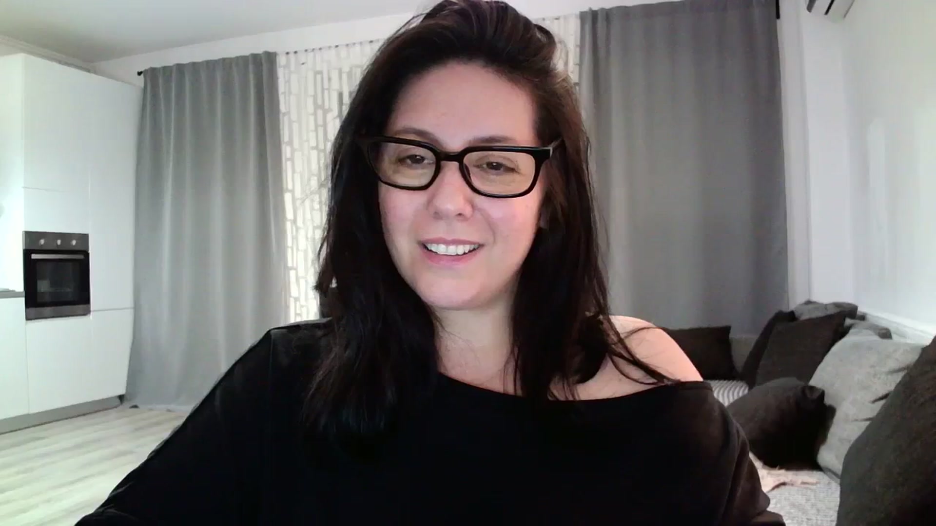 Gallery image thumbnail from SILKYWOMAN's myfreecams stream on, 04/12/2024, 20:20 image 4 of 20