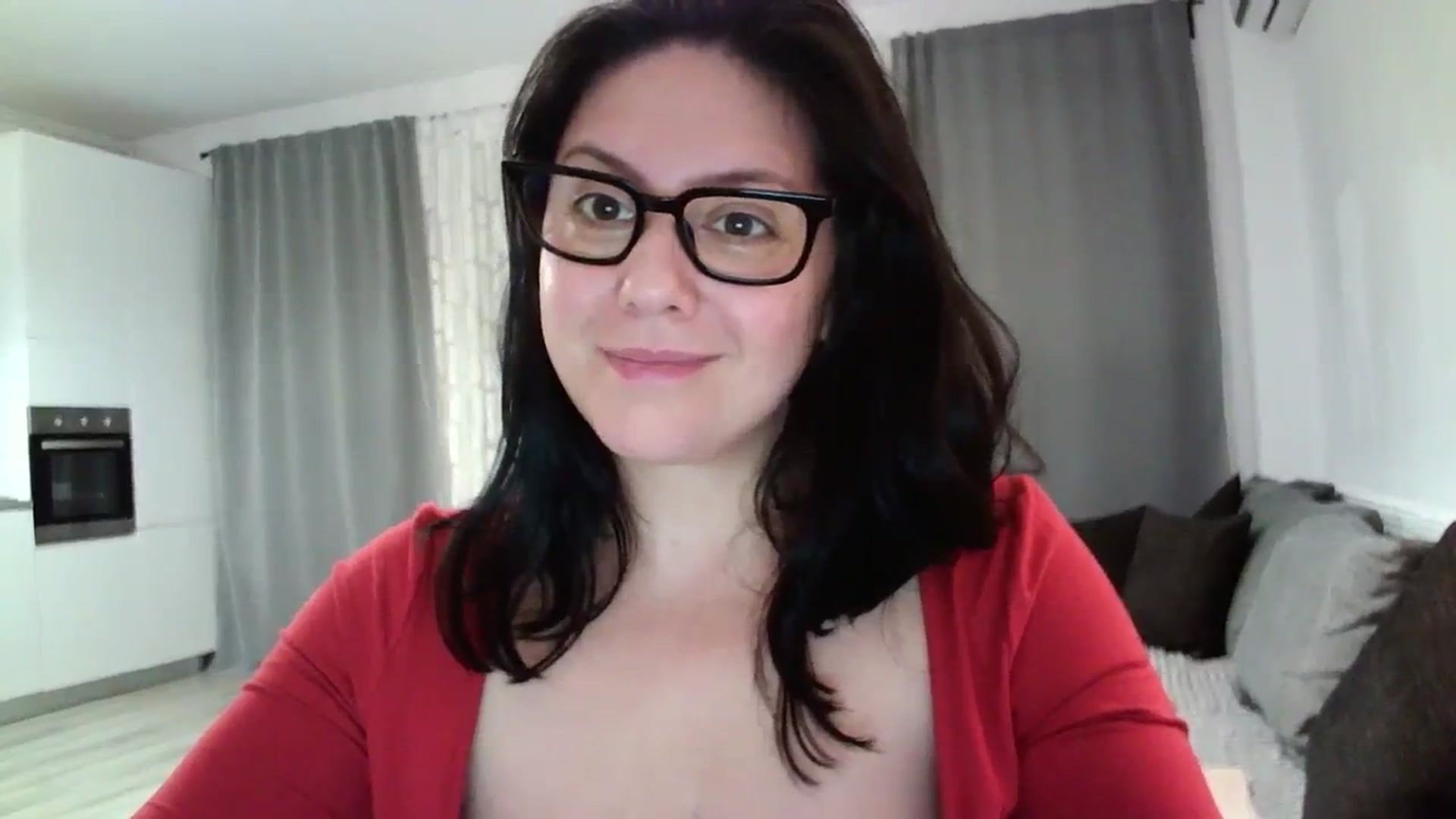 Gallery image thumbnail from SILKYWOMAN's myfreecams stream on, 04/14/2024, 21:03 image 14 of 20