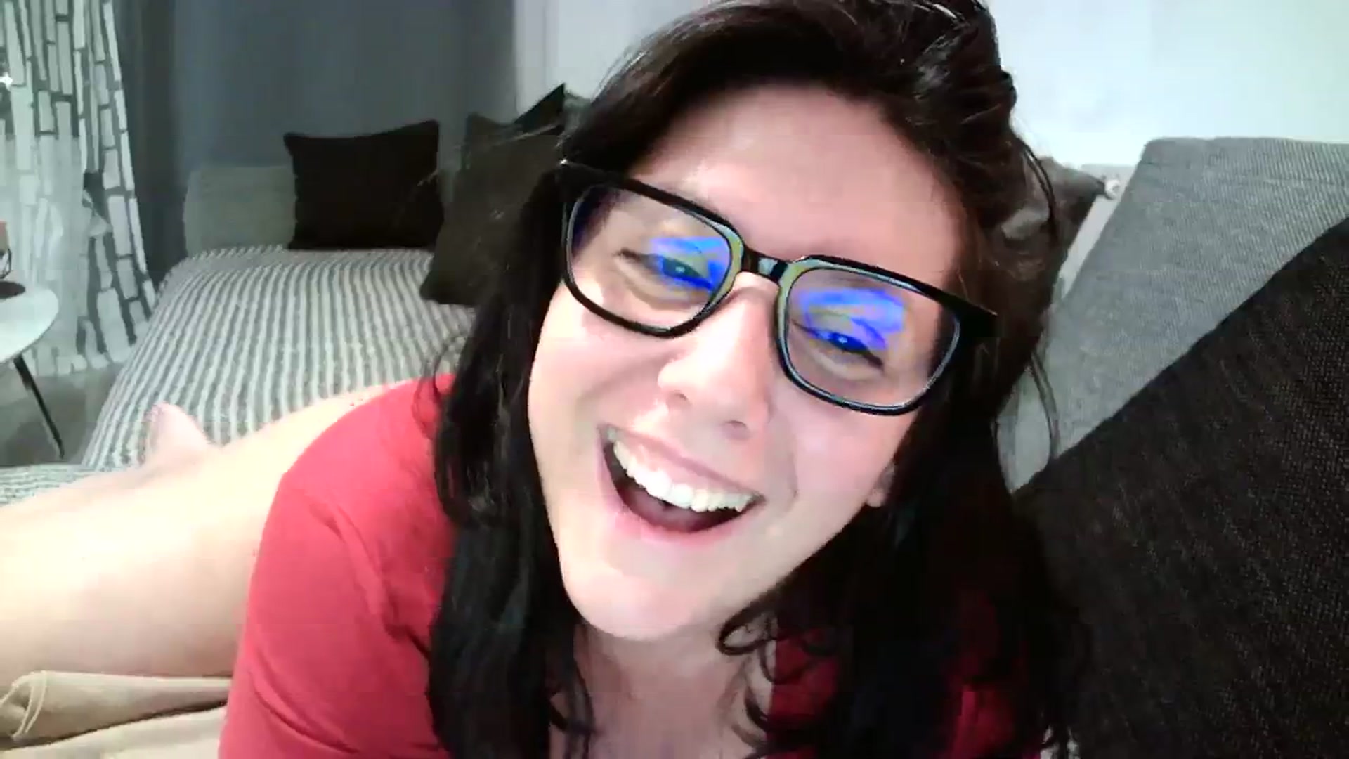 Gallery image thumbnail from SILKYWOMAN's myfreecams stream on, 04/14/2024, 21:03 image 7 of 20