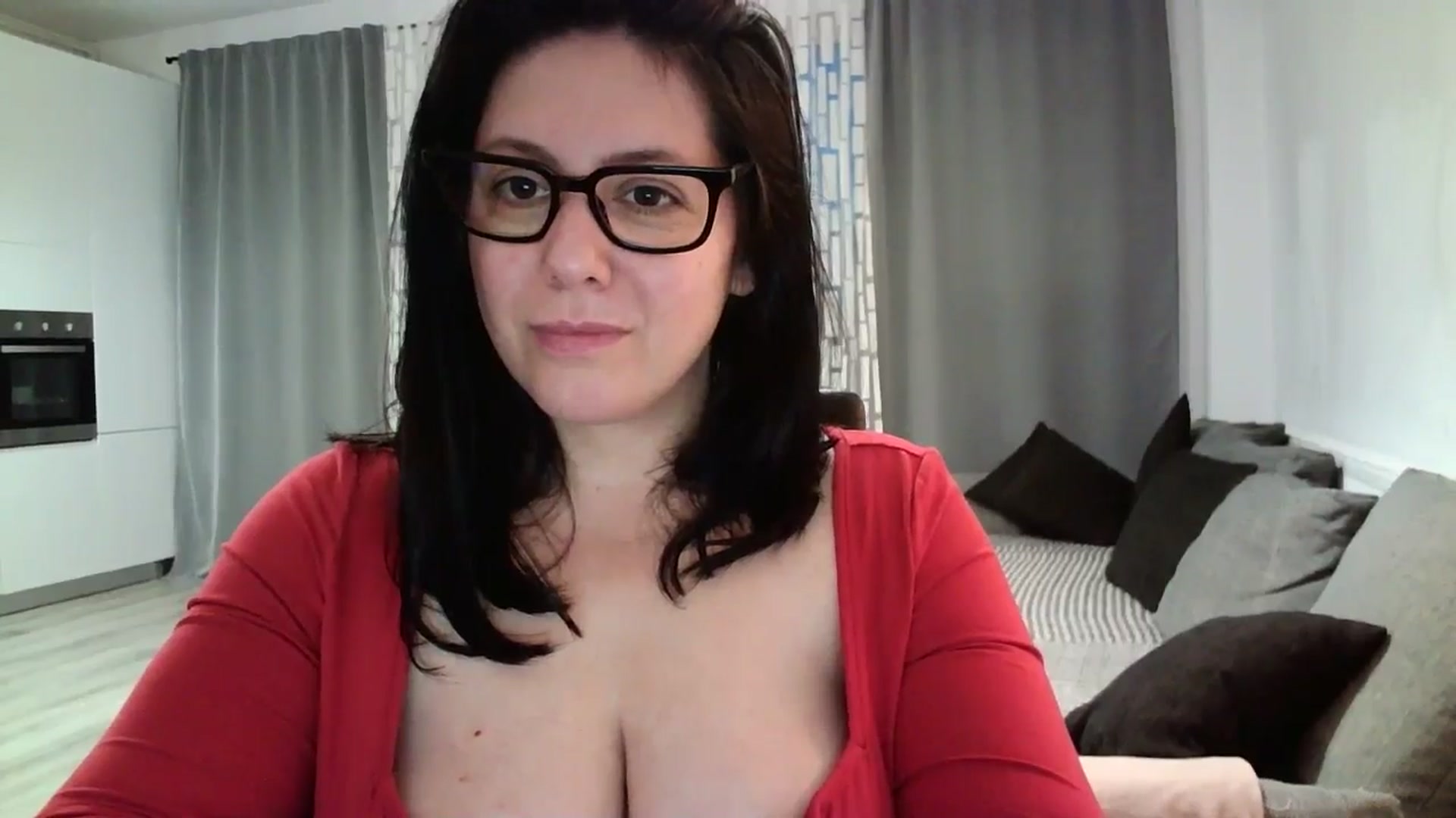 Gallery image thumbnail from SILKYWOMAN's myfreecams stream on, 04/19/2024, 17:44 image 20 of 20