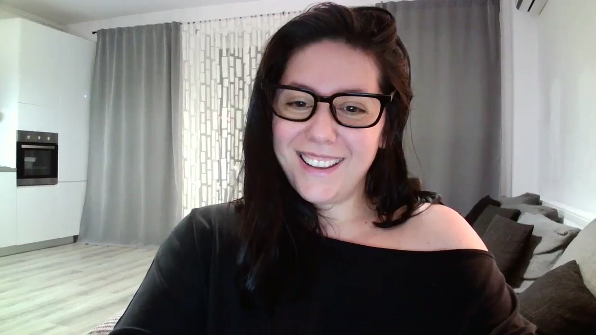 Gallery image thumbnail from SILKYWOMAN's myfreecams stream on, 04/24/2024, 20:31 image 17 of 20