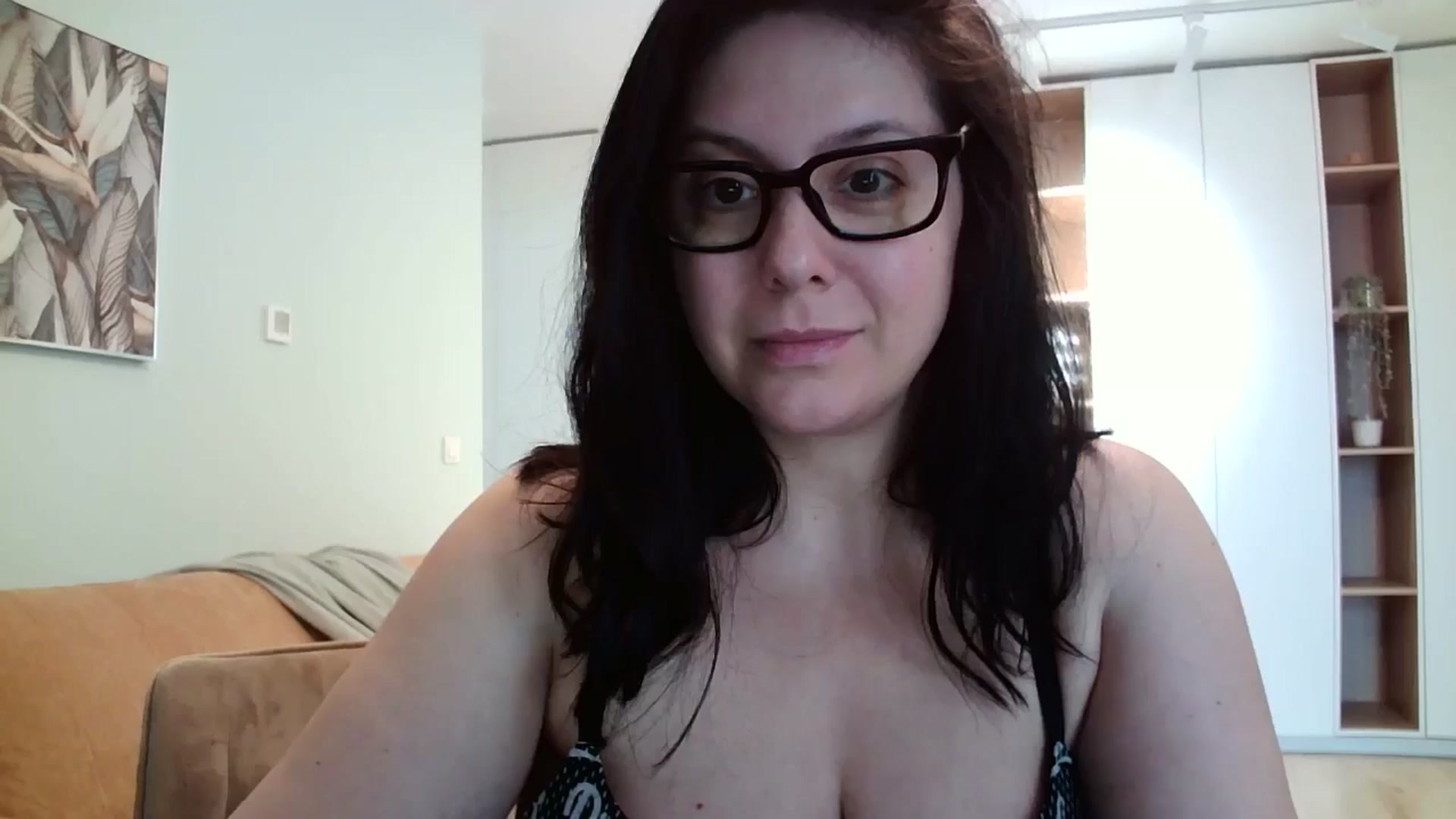 Gallery image thumbnail from SILKYWOMAN's myfreecams stream on, 04/26/2024, 12:02 image 6 of 20