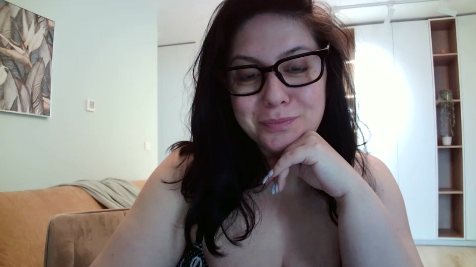 Gallery image thumbnail from SILKYWOMAN's myfreecams stream on, 04/26/2024, 12:02 image 8 of 20