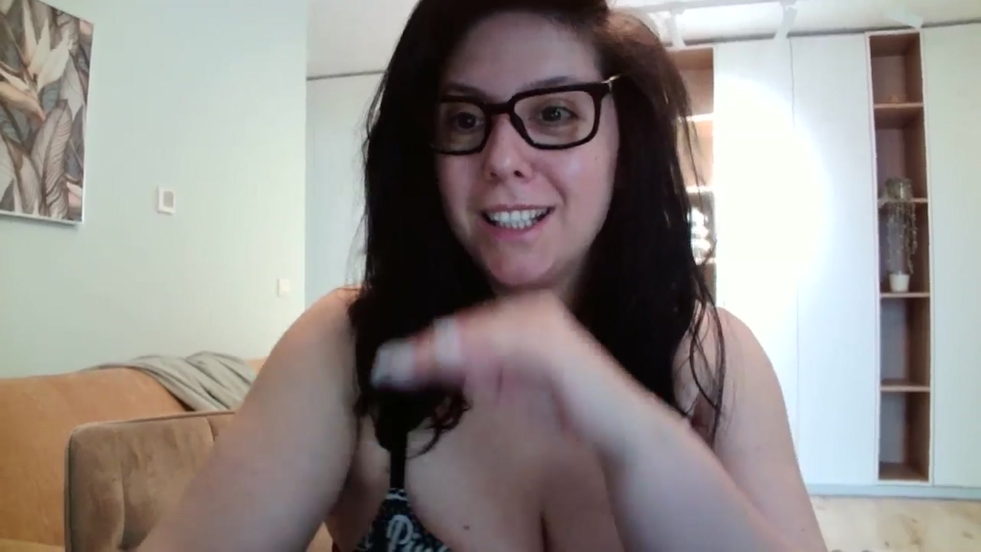 Gallery image thumbnail from SILKYWOMAN's myfreecams stream on, 04/26/2024, 12:02 image 15 of 20