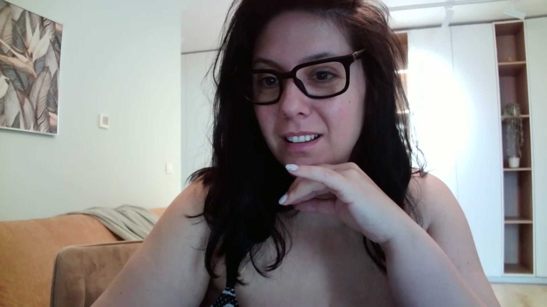 Gallery image thumbnail from SILKYWOMAN's myfreecams stream on, 04/26/2024, 12:02 image 9 of 20