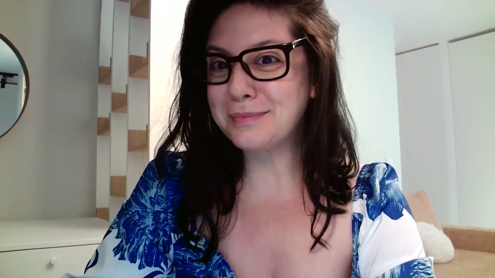 Gallery image thumbnail from SILKYWOMAN's myfreecams stream on, 04/26/2024, 17:02 image 4 of 20