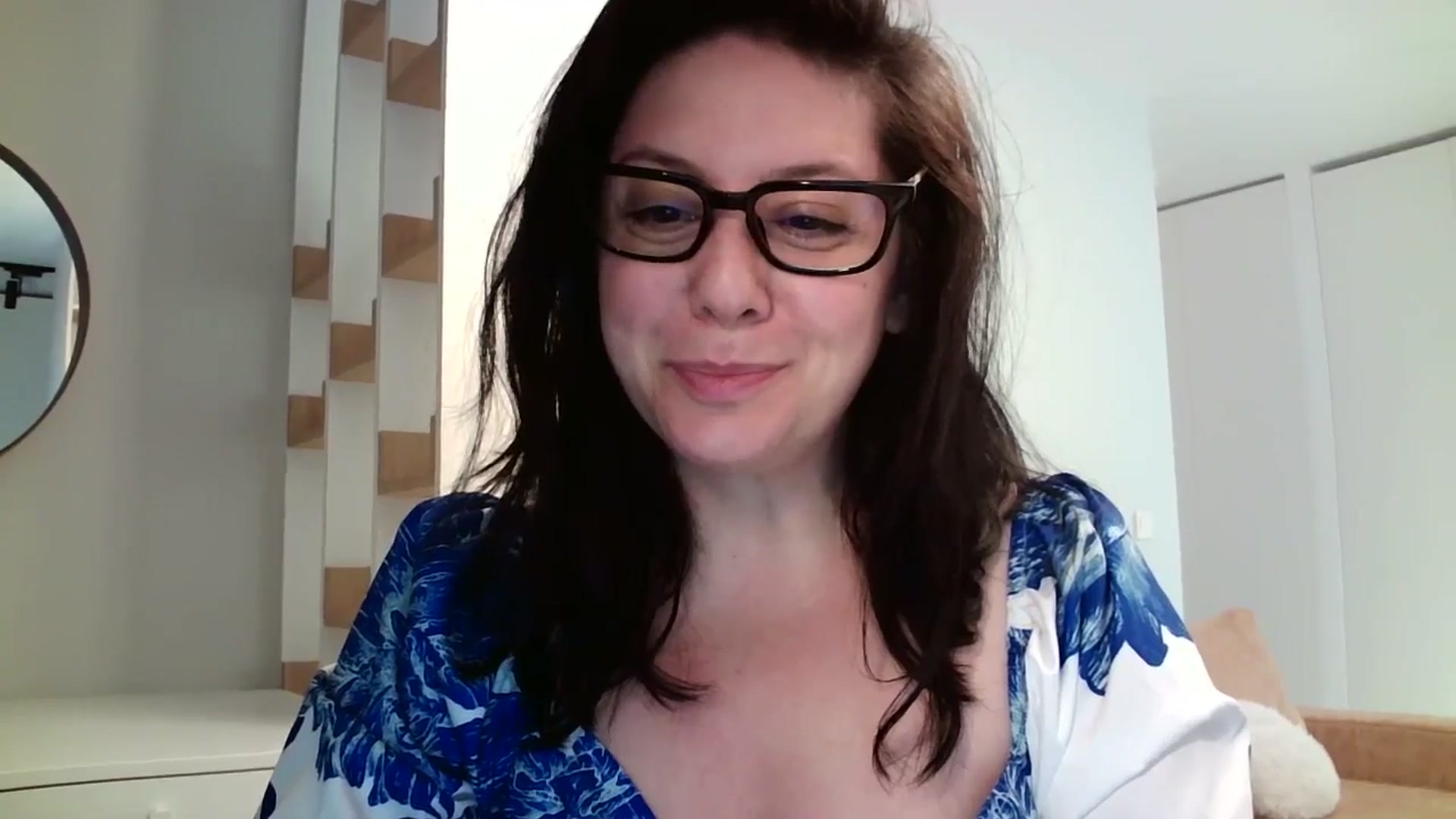 Gallery image thumbnail from SILKYWOMAN's myfreecams stream on, 04/26/2024, 17:02 image 3 of 20