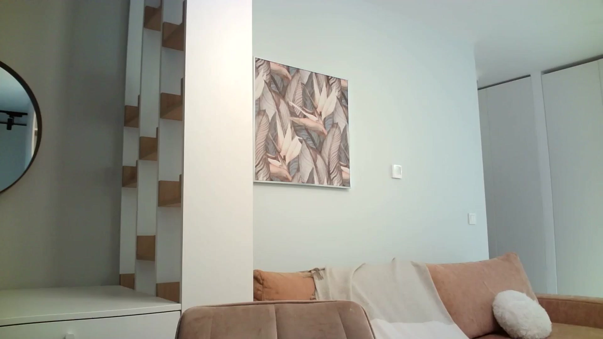 Gallery image thumbnail from SILKYWOMAN's myfreecams stream on, 04/26/2024, 17:02 image 1 of 20