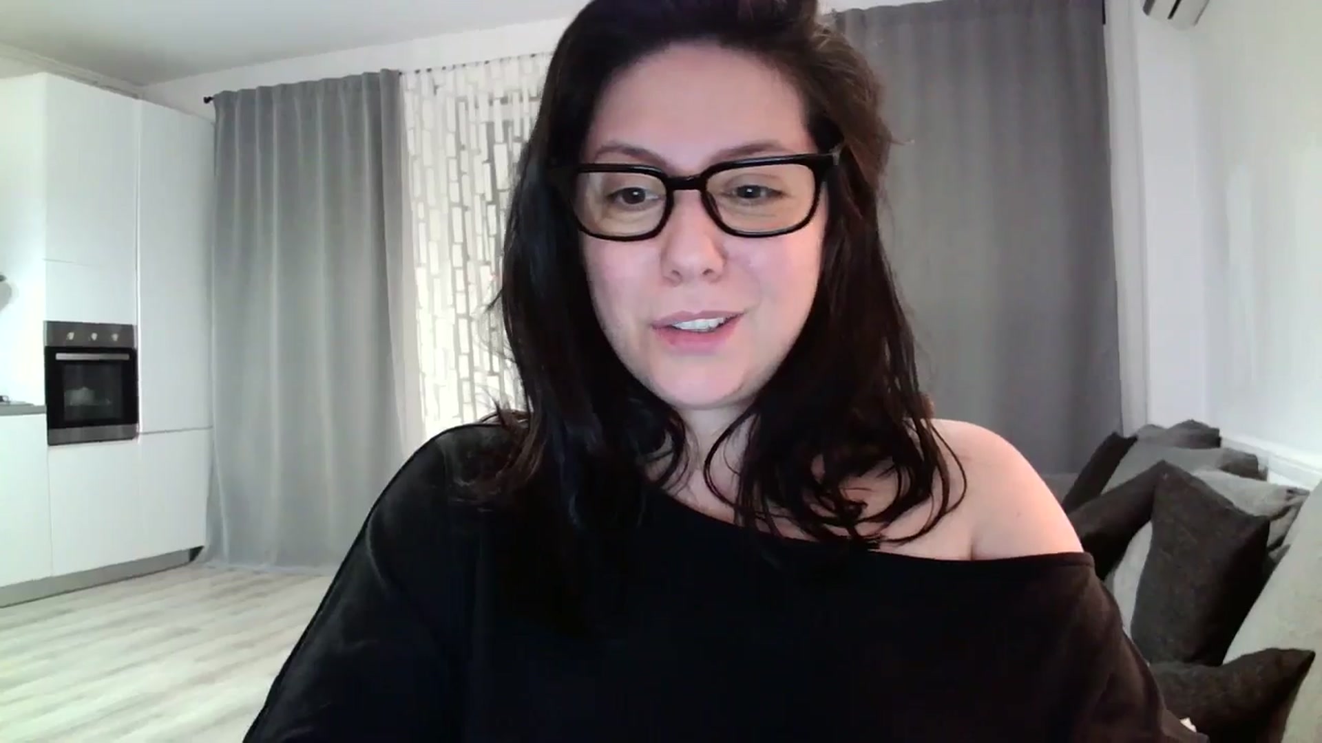 Gallery image thumbnail from SILKYWOMAN's myfreecams stream on, 04/28/2024, 21:09 image 8 of 20