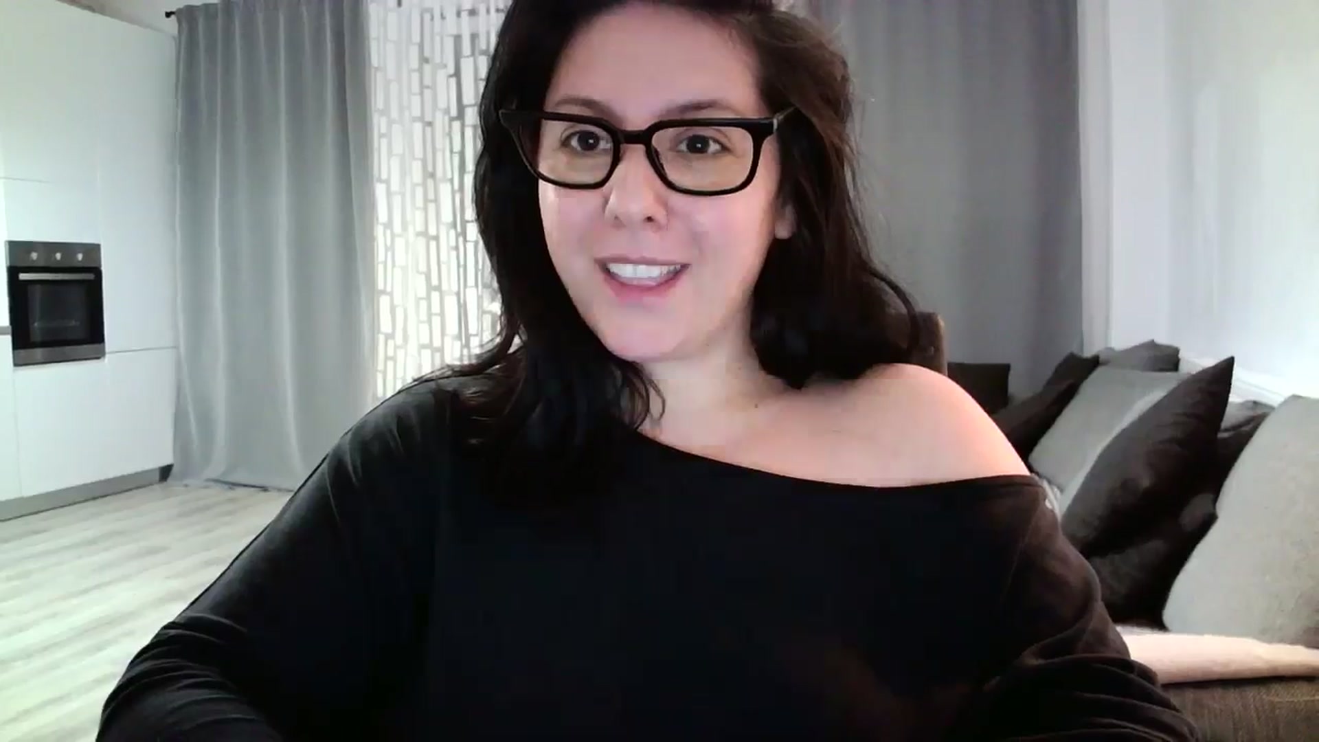Gallery image thumbnail from SILKYWOMAN's myfreecams stream on, 04/29/2024, 19:16 image 19 of 20