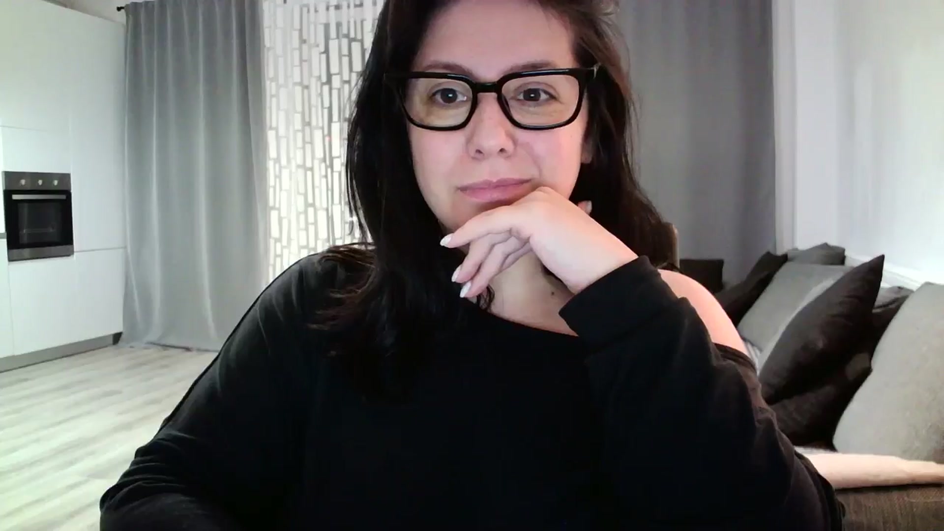 Gallery image thumbnail from SILKYWOMAN's myfreecams stream on, 04/29/2024, 19:16 image 16 of 20